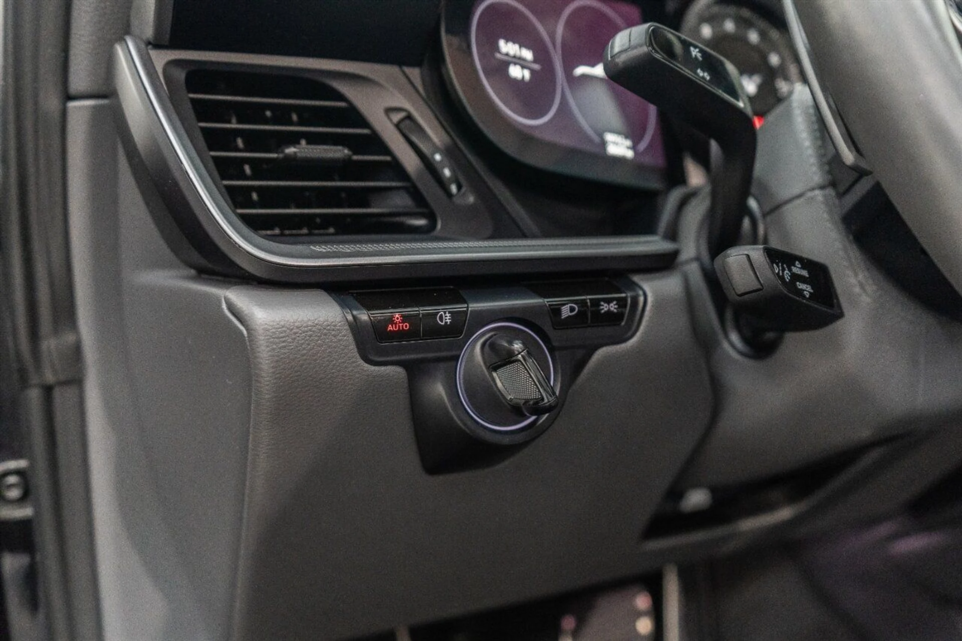 mph107_3659988928_c11d936357_1280_e9fe14e40c