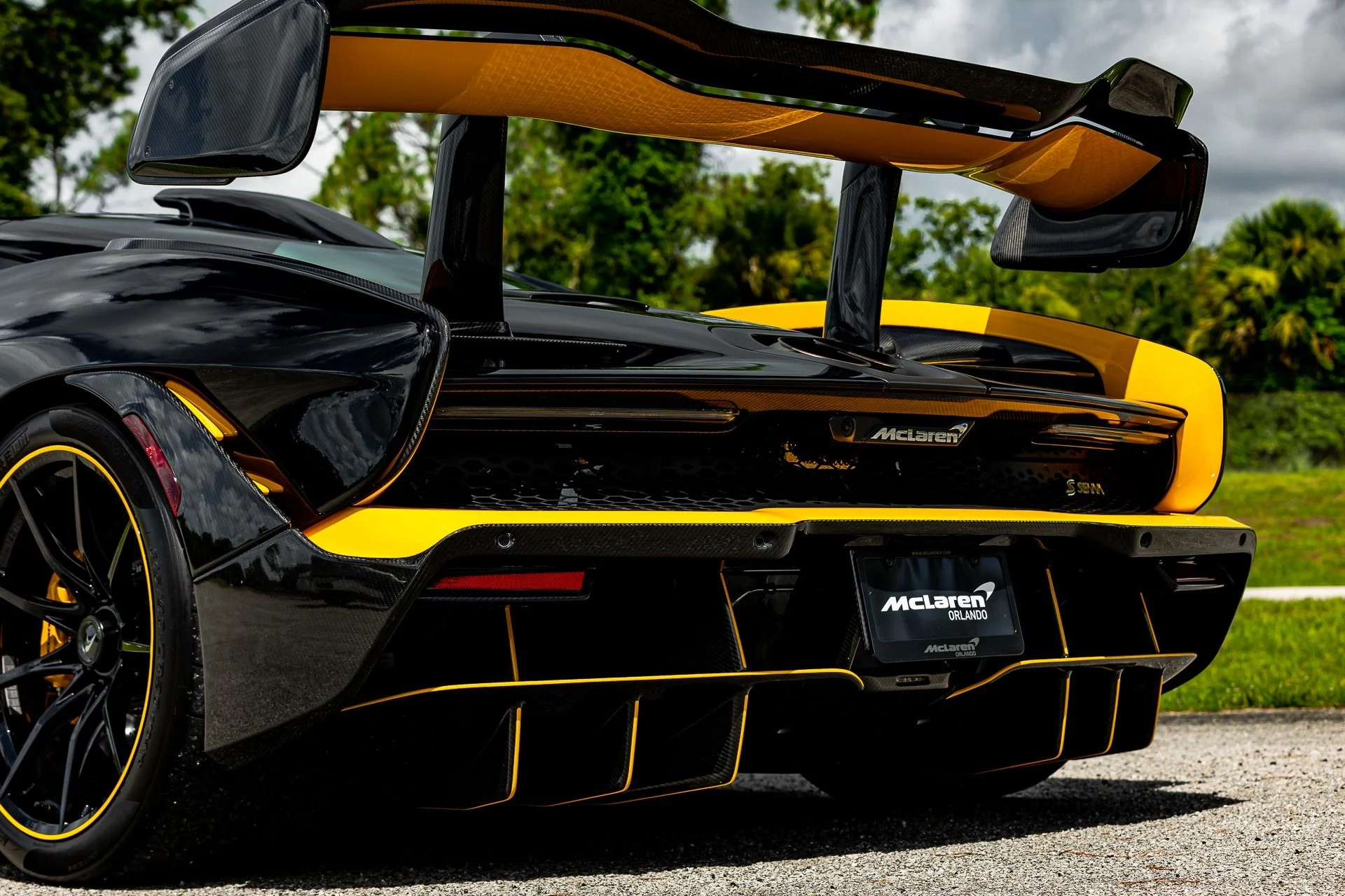 mph107_404405528_131_p108_l_d33381f4e0