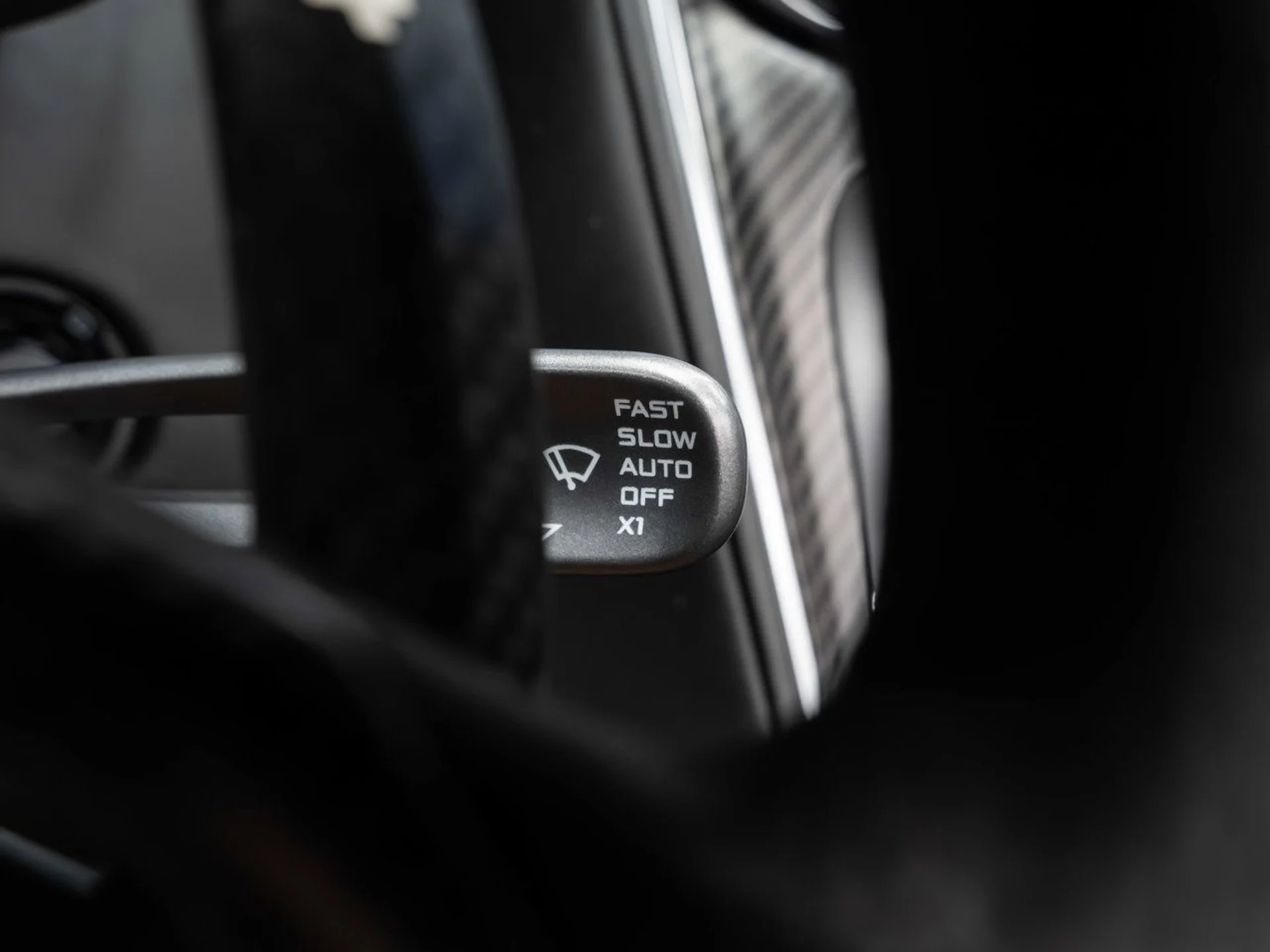 mph107_584004278_mclaren_570s_2018_cb27d79d60