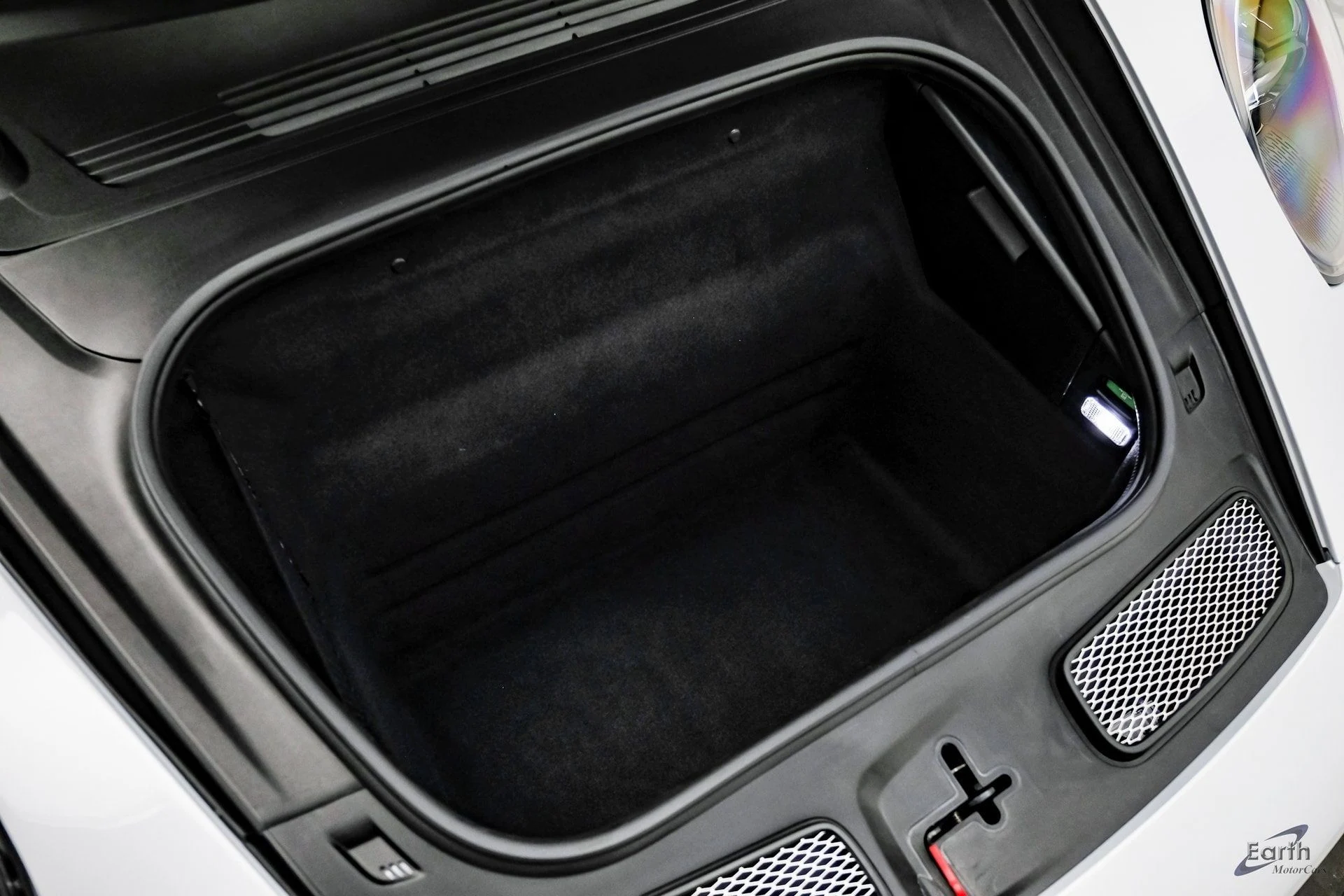 mph108_2762395628_9fec9a25fe07f21a9a4597ed6f6dd302x_dfafb9352c