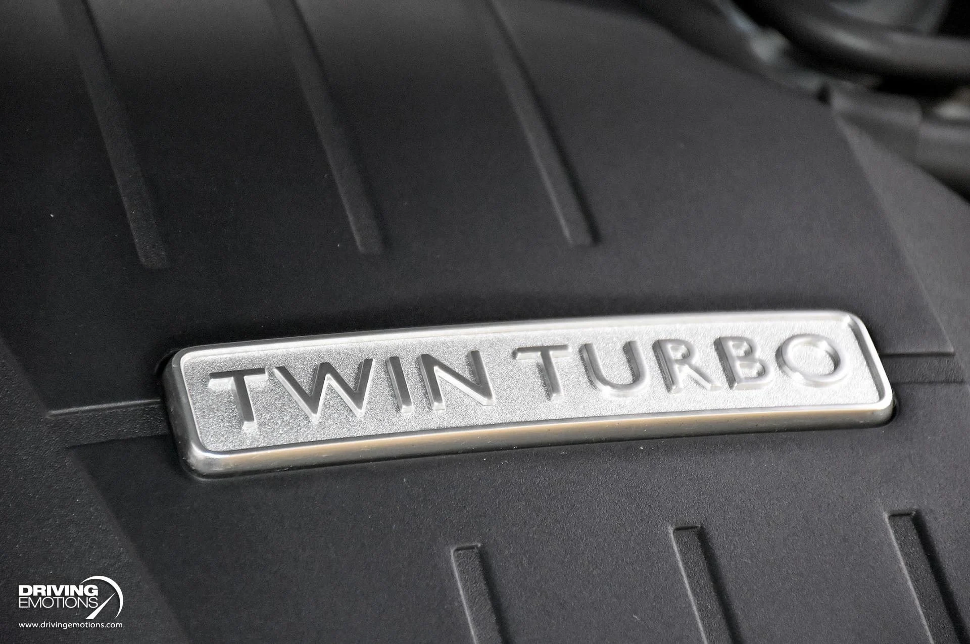 mph108_2924625925_871_p109_l_e74a90e9c2