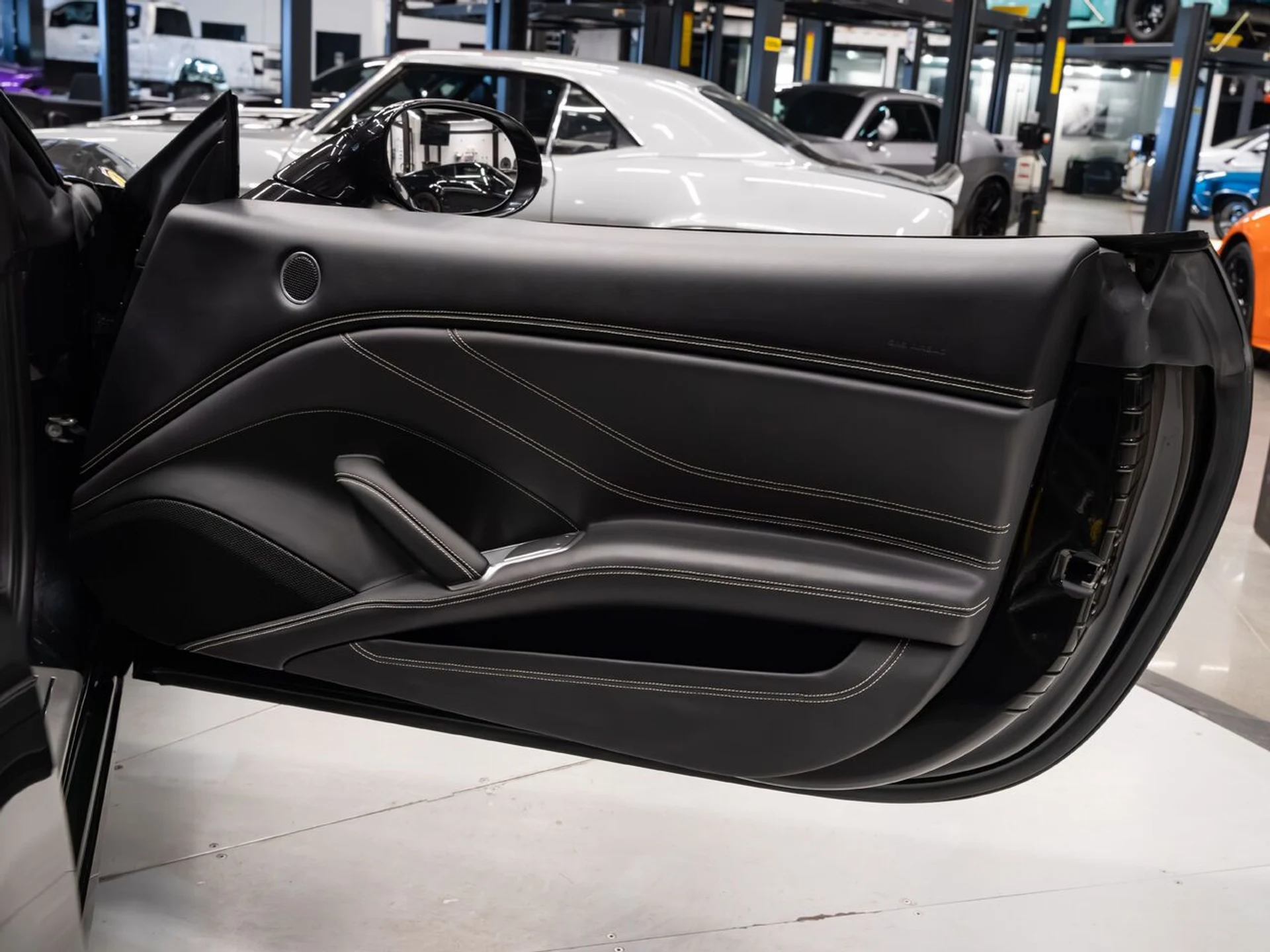 mph108_293835979_ferrari_california_2015_5972289e3e