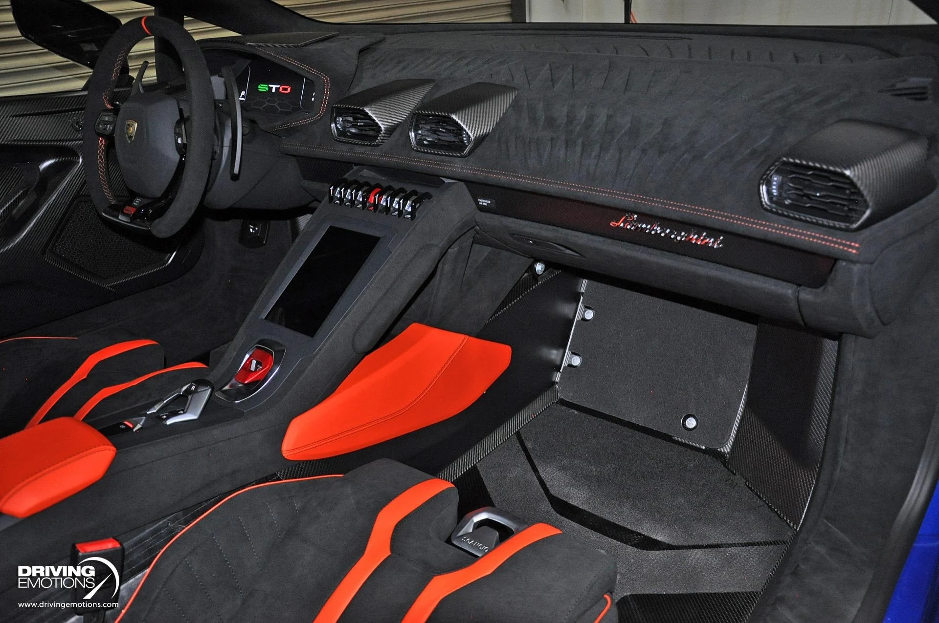 mph108_3068304492_743_p109_l_7fa088aa9f