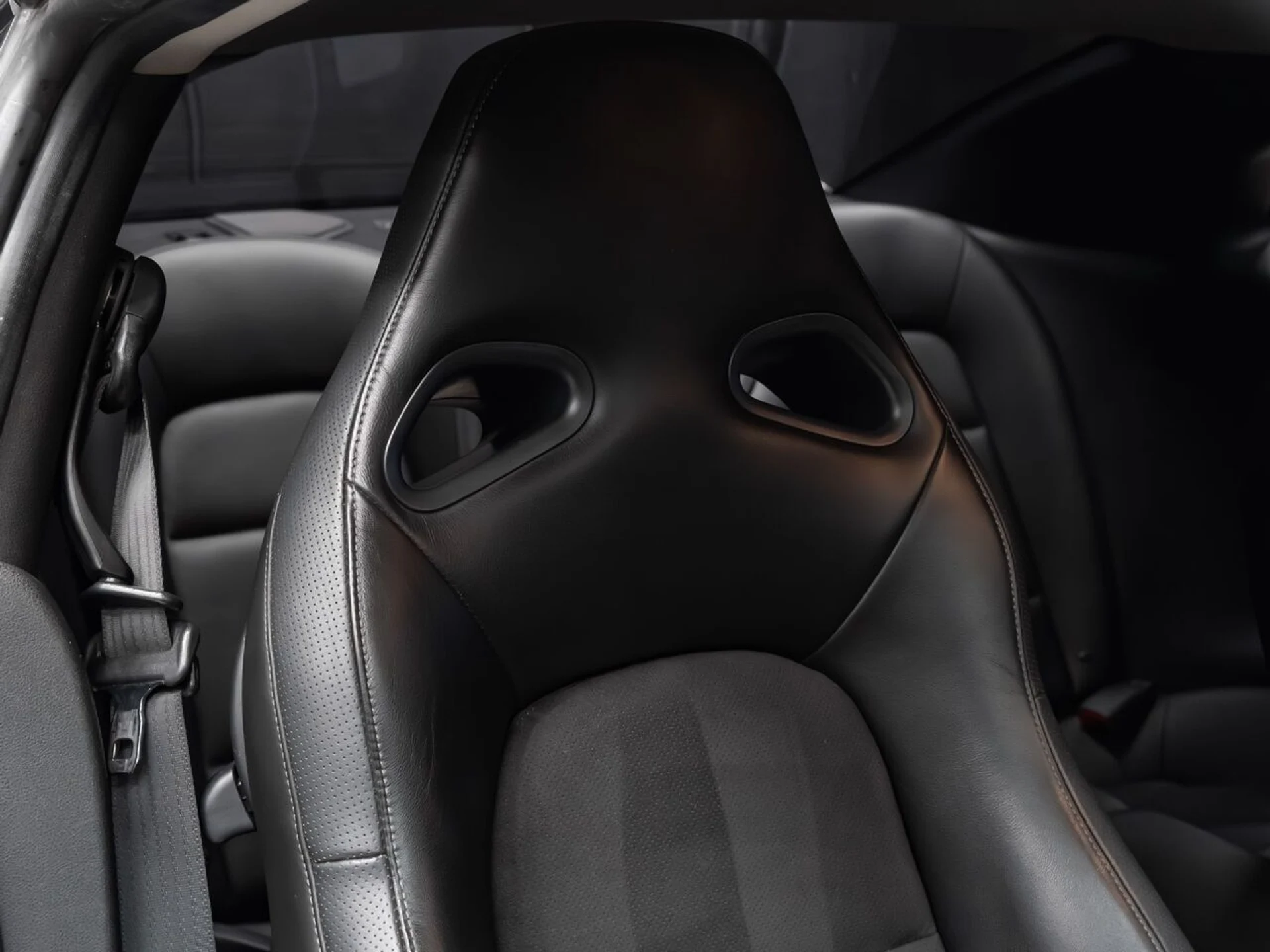 mph108_3412684481_nissan_gt_r_2009_156782e376