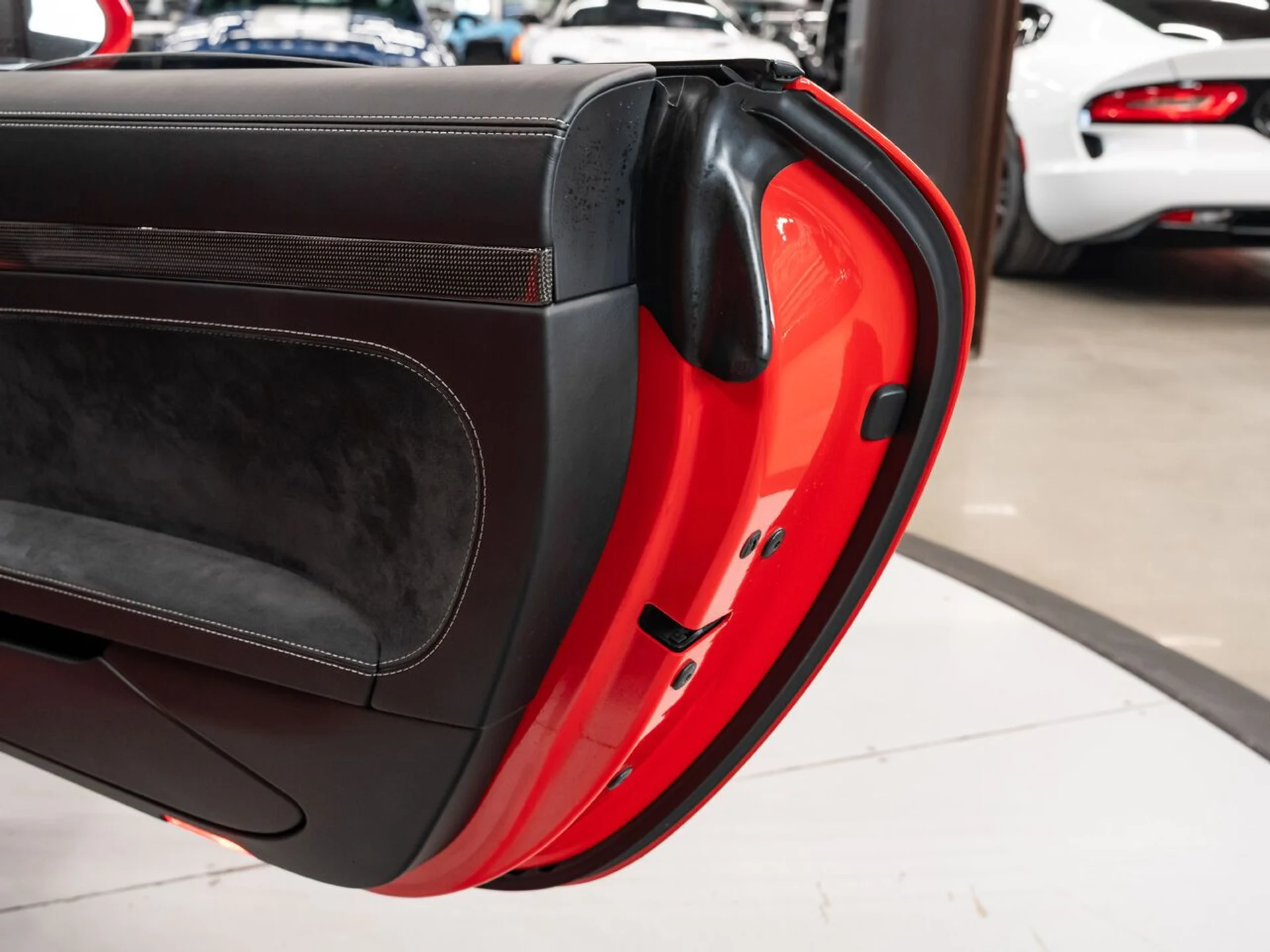 mph108_3632859153_porsche_911_2018_5526f7f2b9