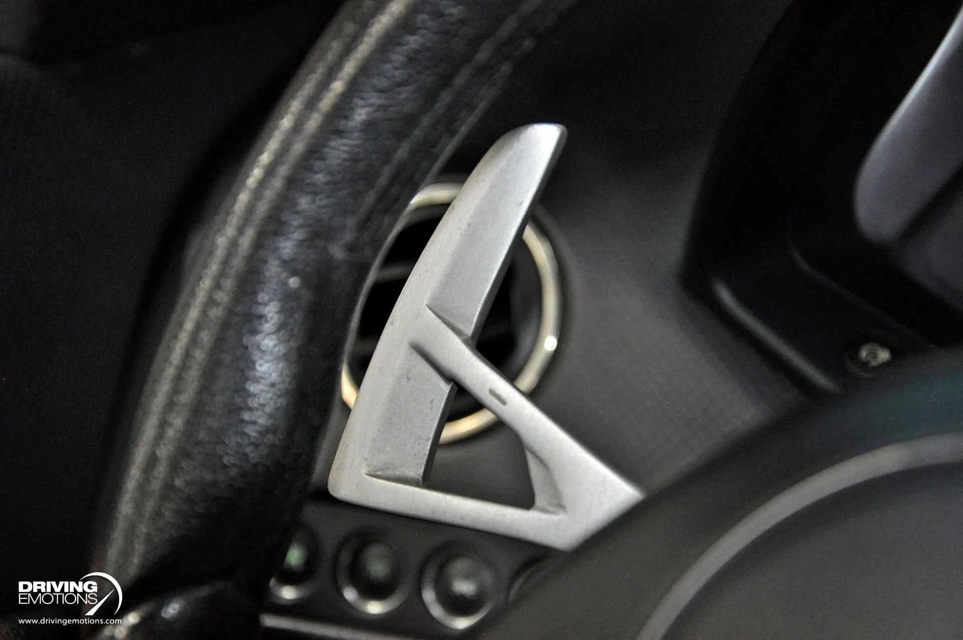 mph108_3736798689_862_p109_l_724445efe8