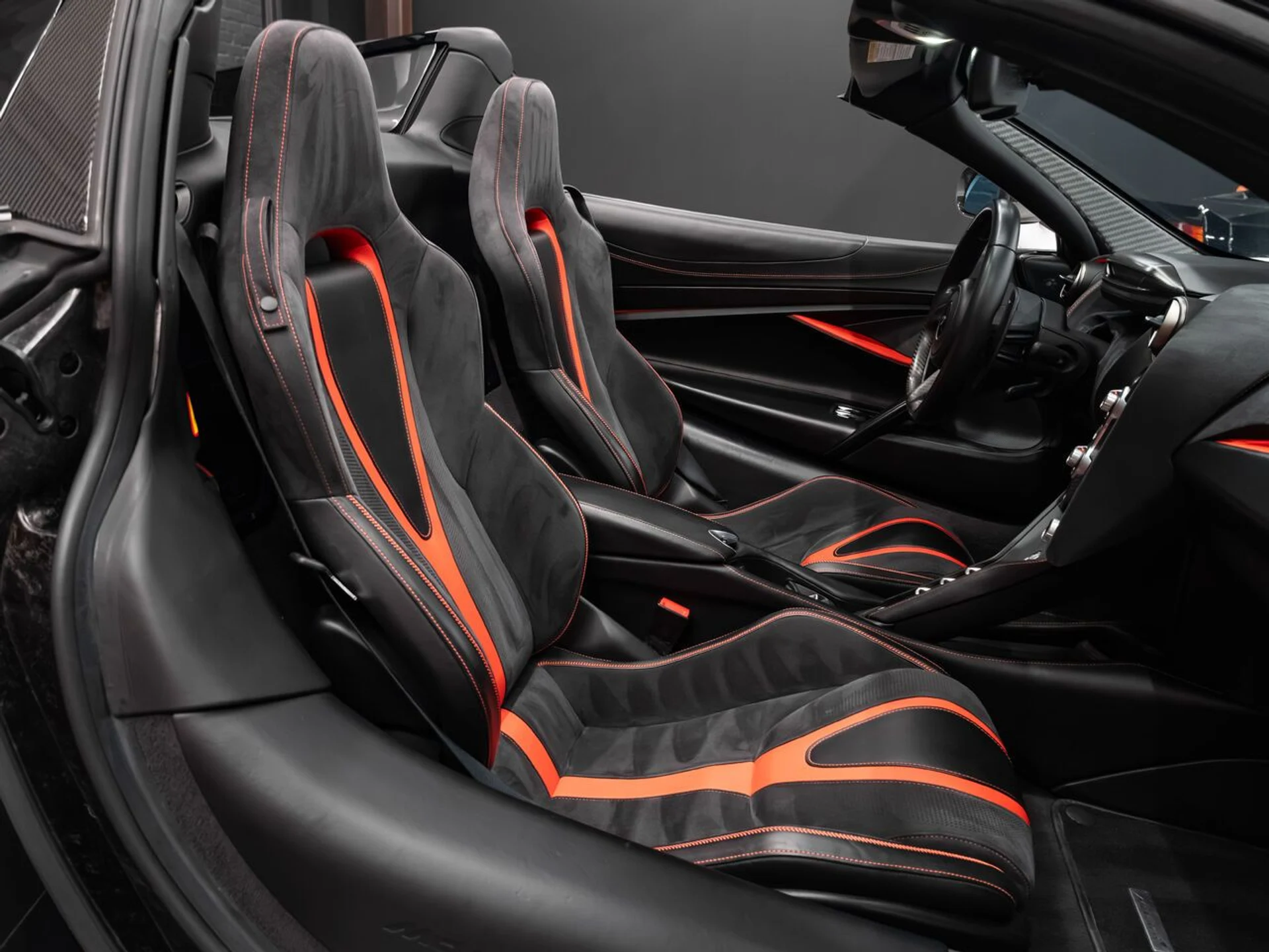 mph108_3917969012_mclaren_720s_2019_61e0d6f347