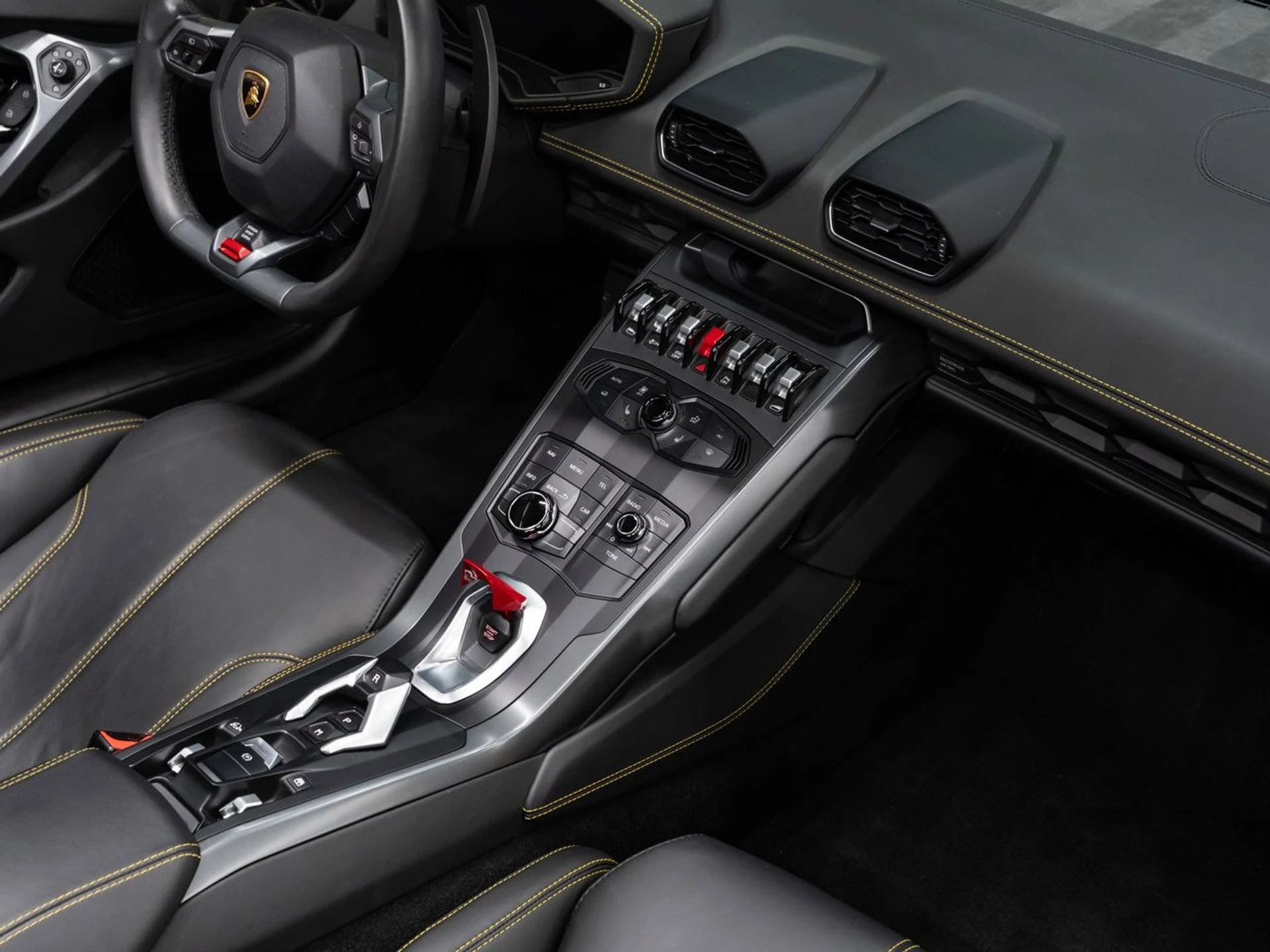 mph108_4078241412_lamborghini_huracan_2017_d2454c69f2