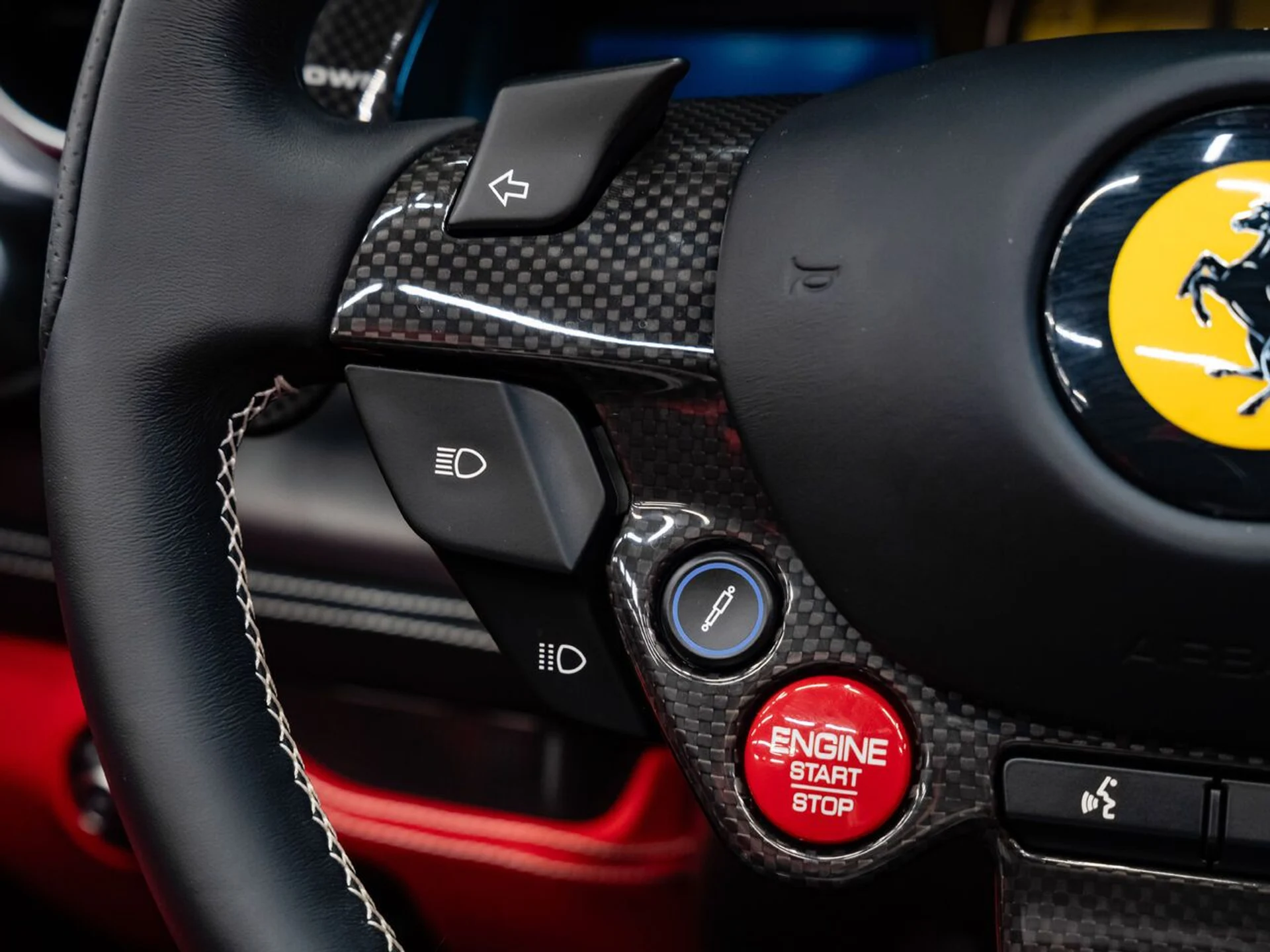 mph108_4220294169_ferrari_f8_spider_2022_9cd08ff6bd