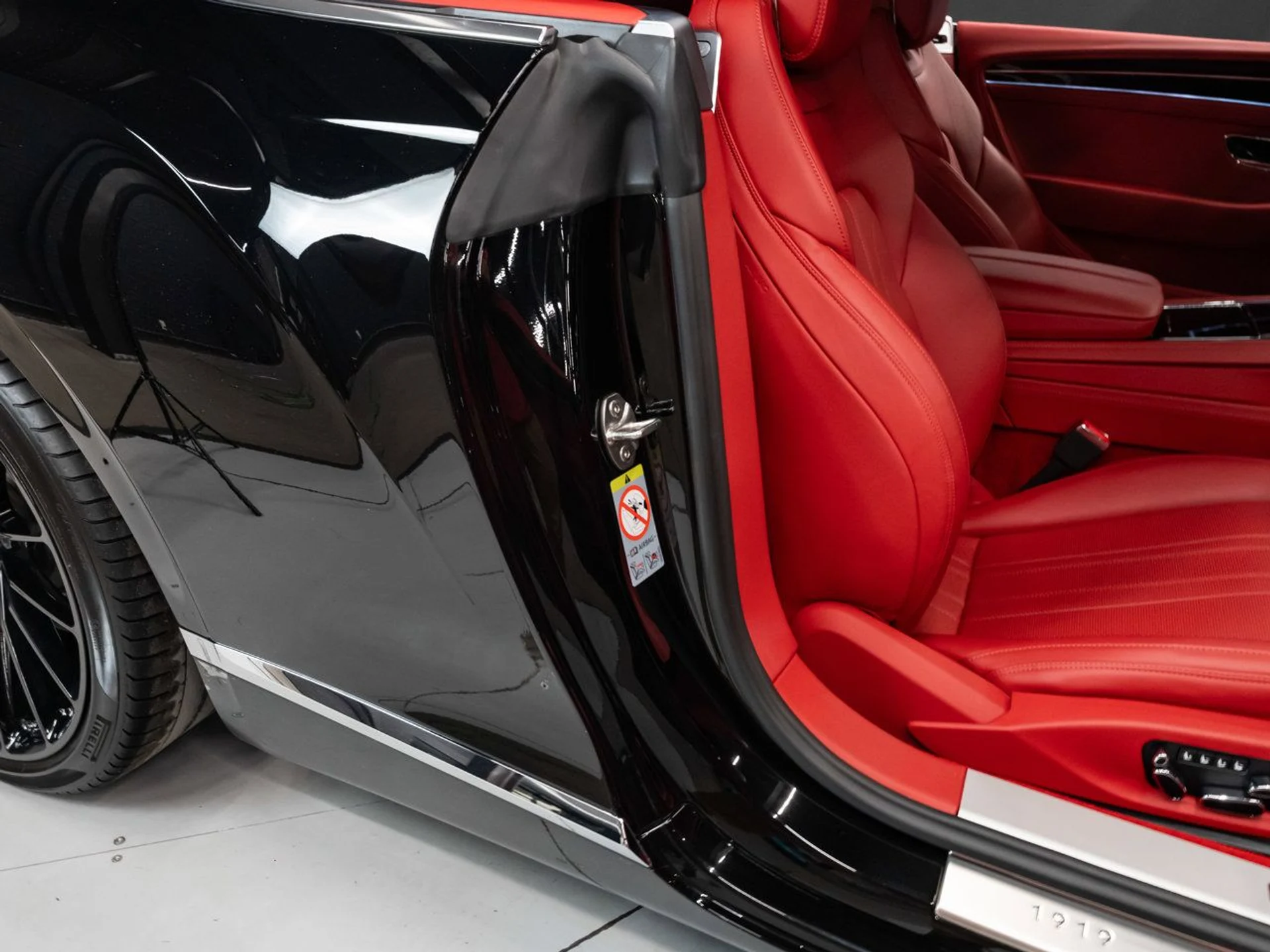 mph108_650296534_bentley_continental_2020_093de4bb28