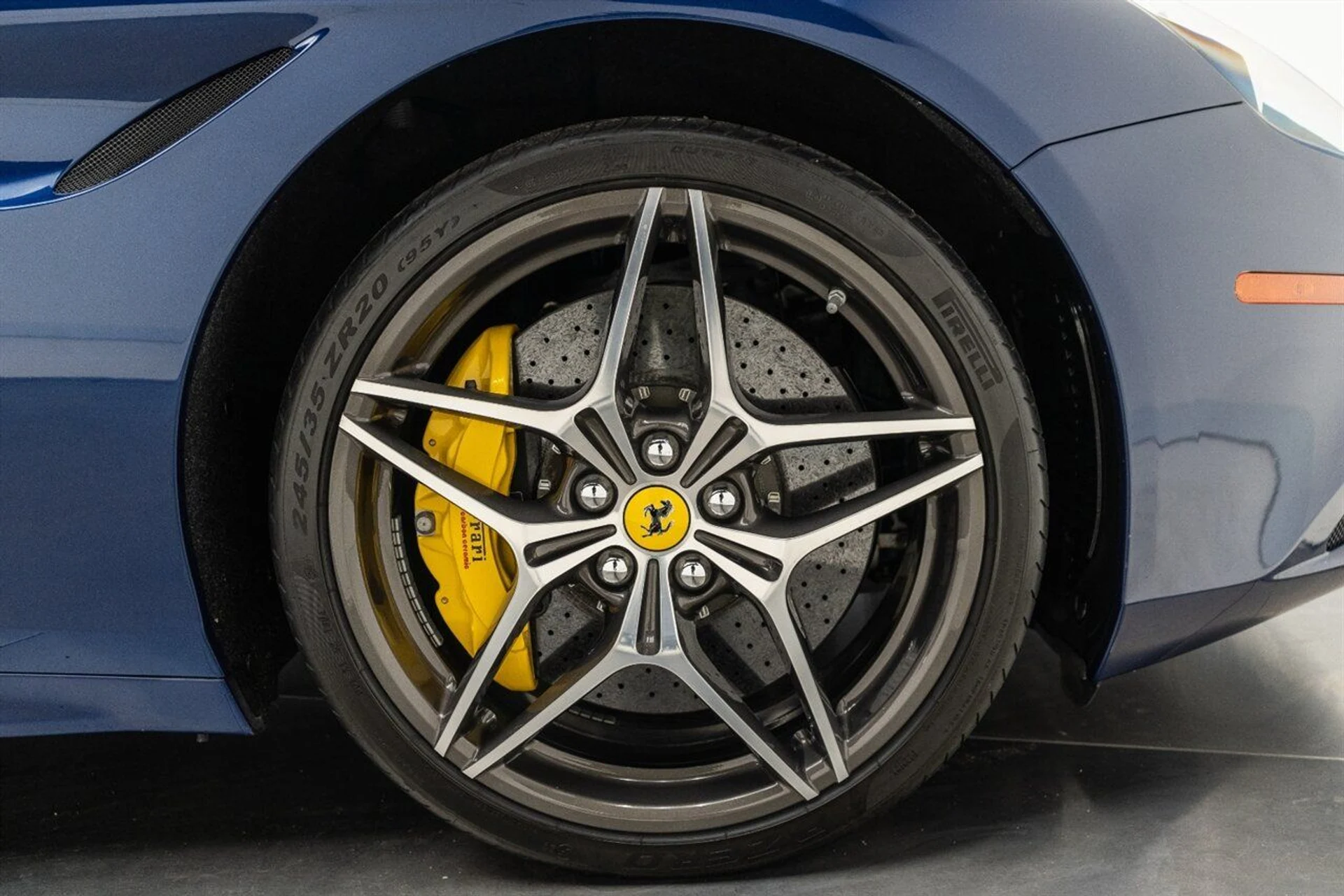 mph109_1265902738_726ff0785f_1280_894e30e004