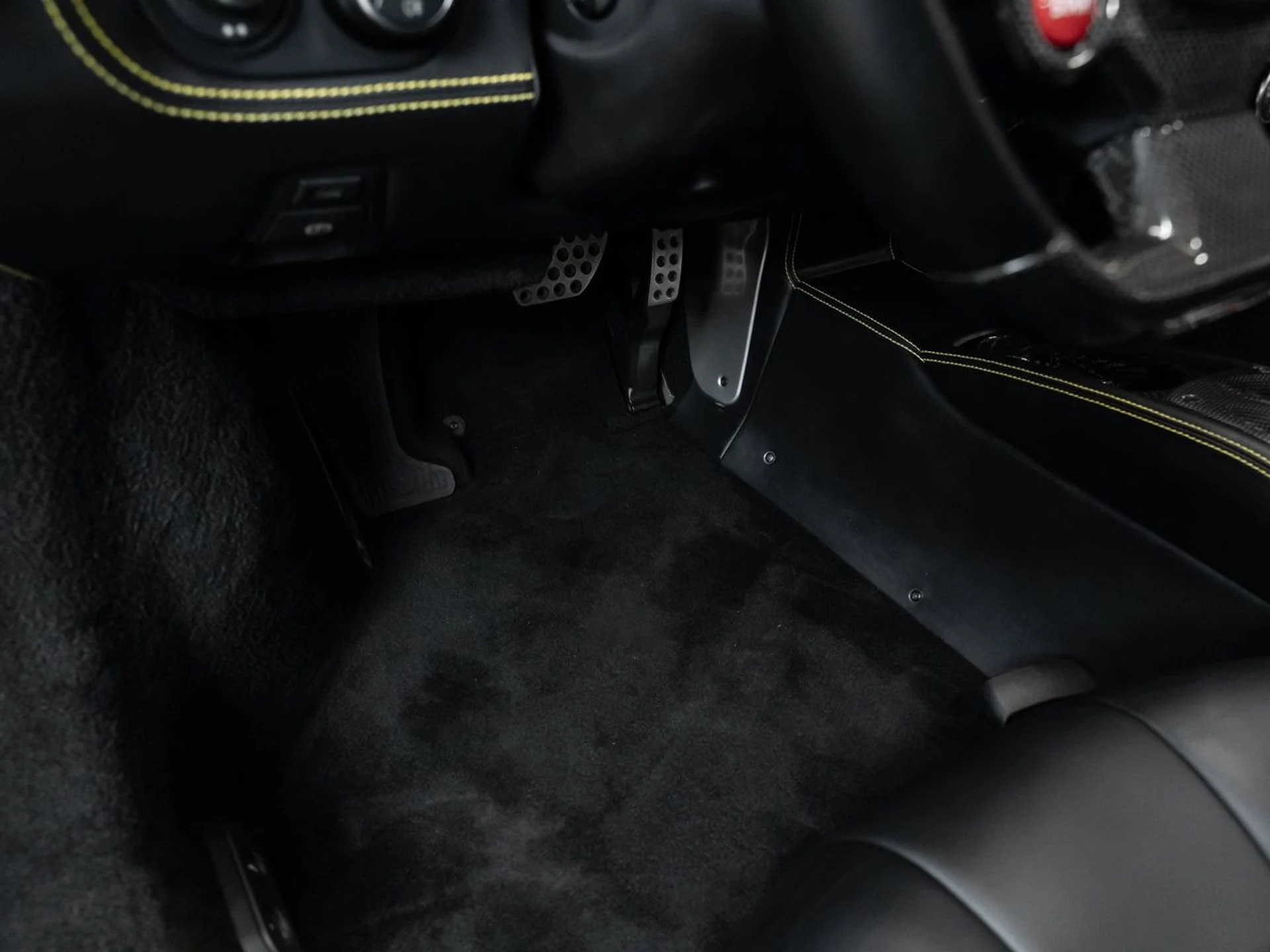 mph109_1580750219_ferrari_458_italia_2015_2aeb8e1b4c