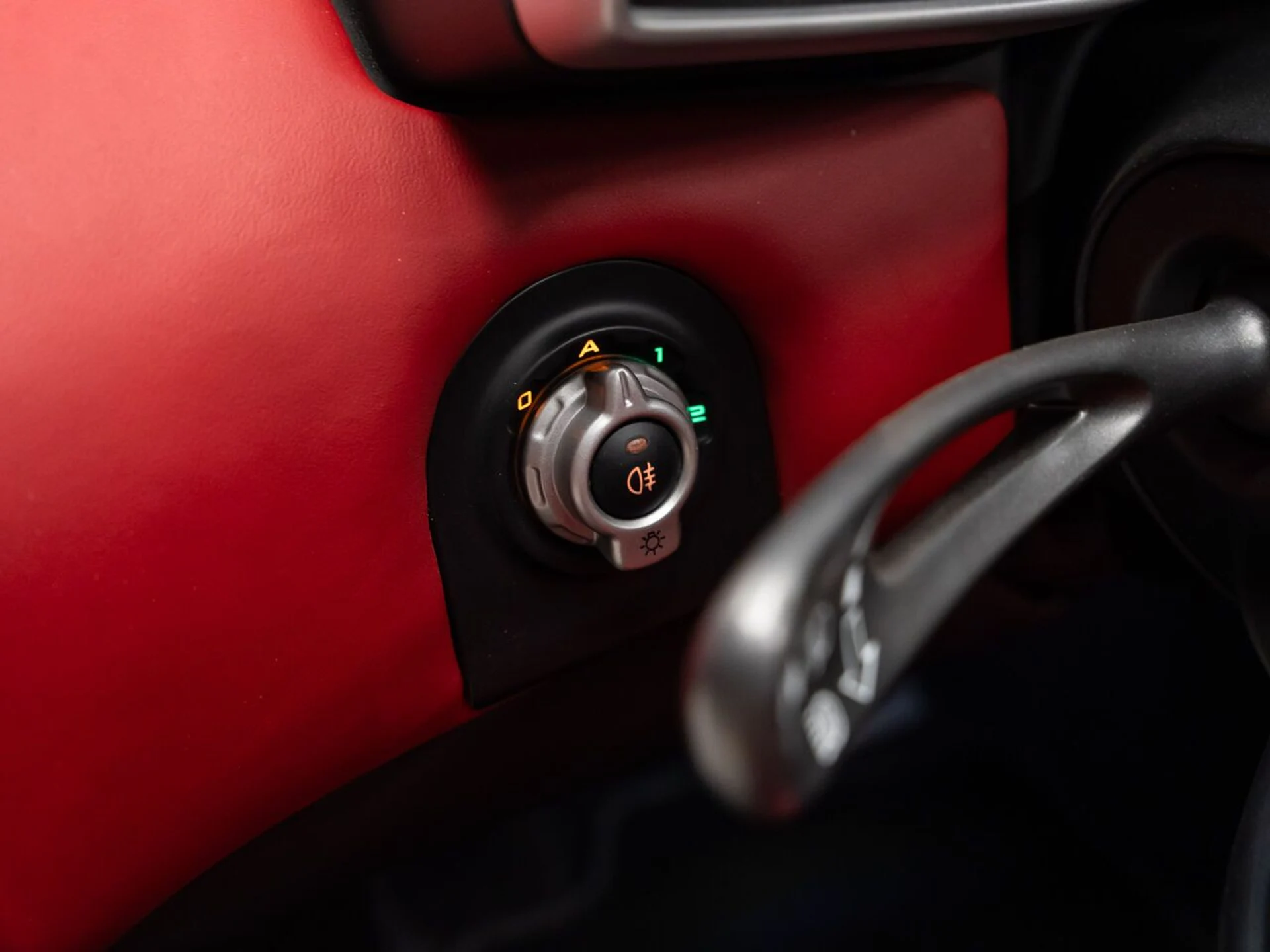 mph109_1786033818_mclaren_650s_2015_1e788fb874