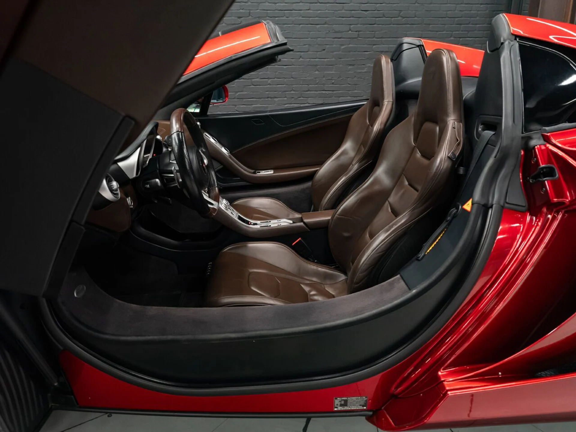 mph109_1877037745_mclaren_mp4_12c_2014_14384b75a8