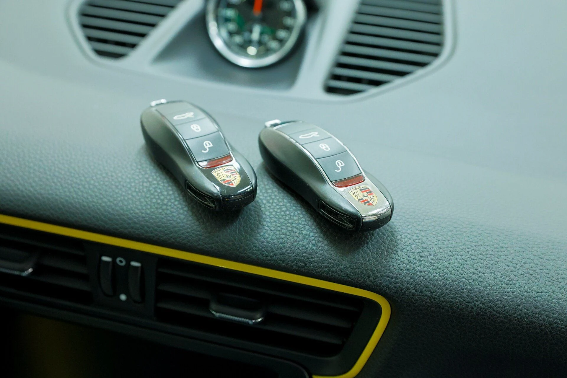 mph109_2236823290_a561676737_1920_5b9fd7fc66