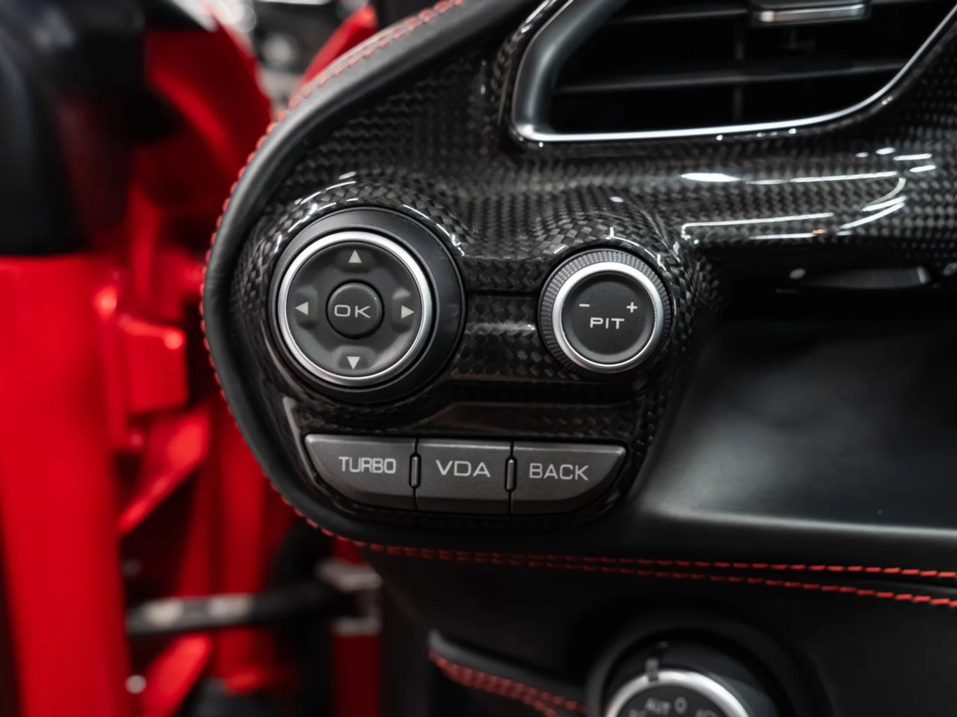 mph109_2888831475_ferrari_488_gtb_2017_ffee633543