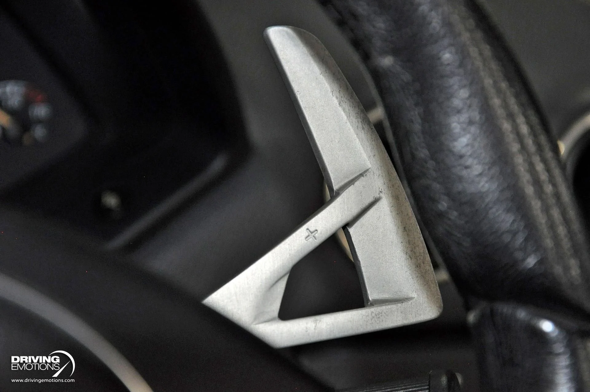 mph109_2983034857_862_p110_l_690faef866