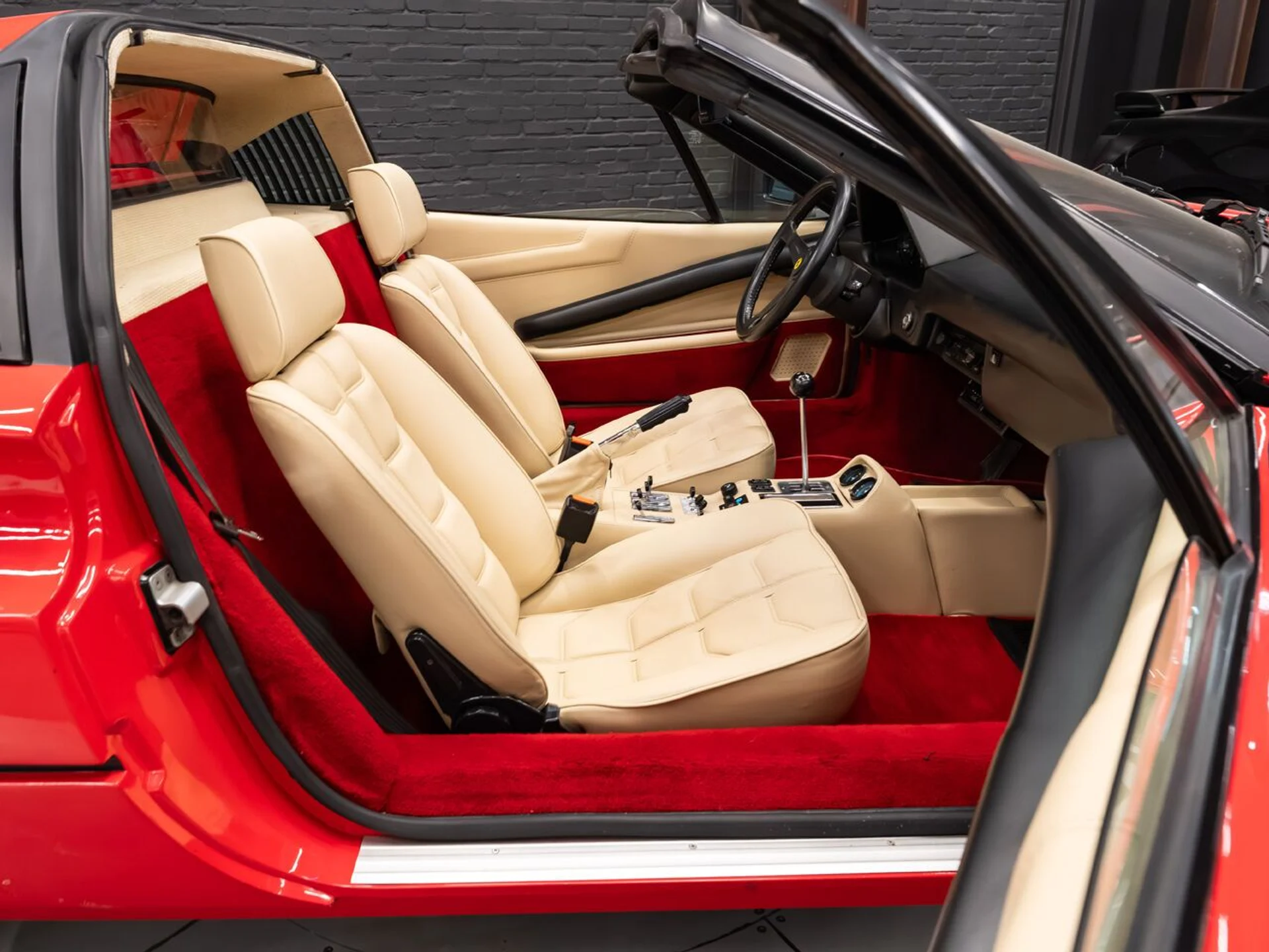 mph109_3185699353_ferrari_308_gtsi_1982_612e502fd8