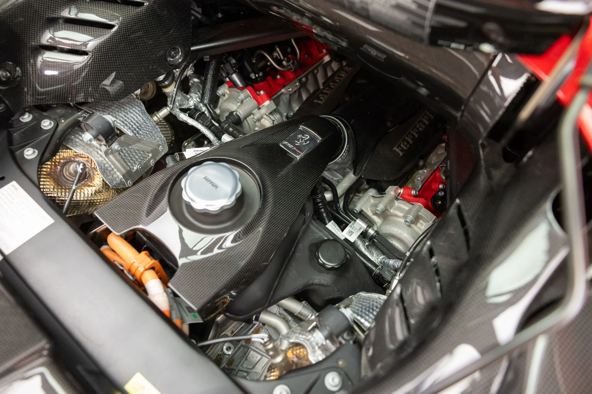 mph109_4065218572_Used_2022_Ferrari_SF_90_Spider_1788210063_56ec2b7c4d