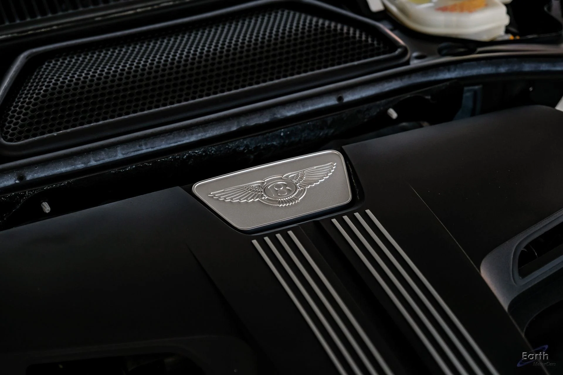 mph109_575701873_aa13a644e90f9aff88c9e0132f373db4x_0044f2b860