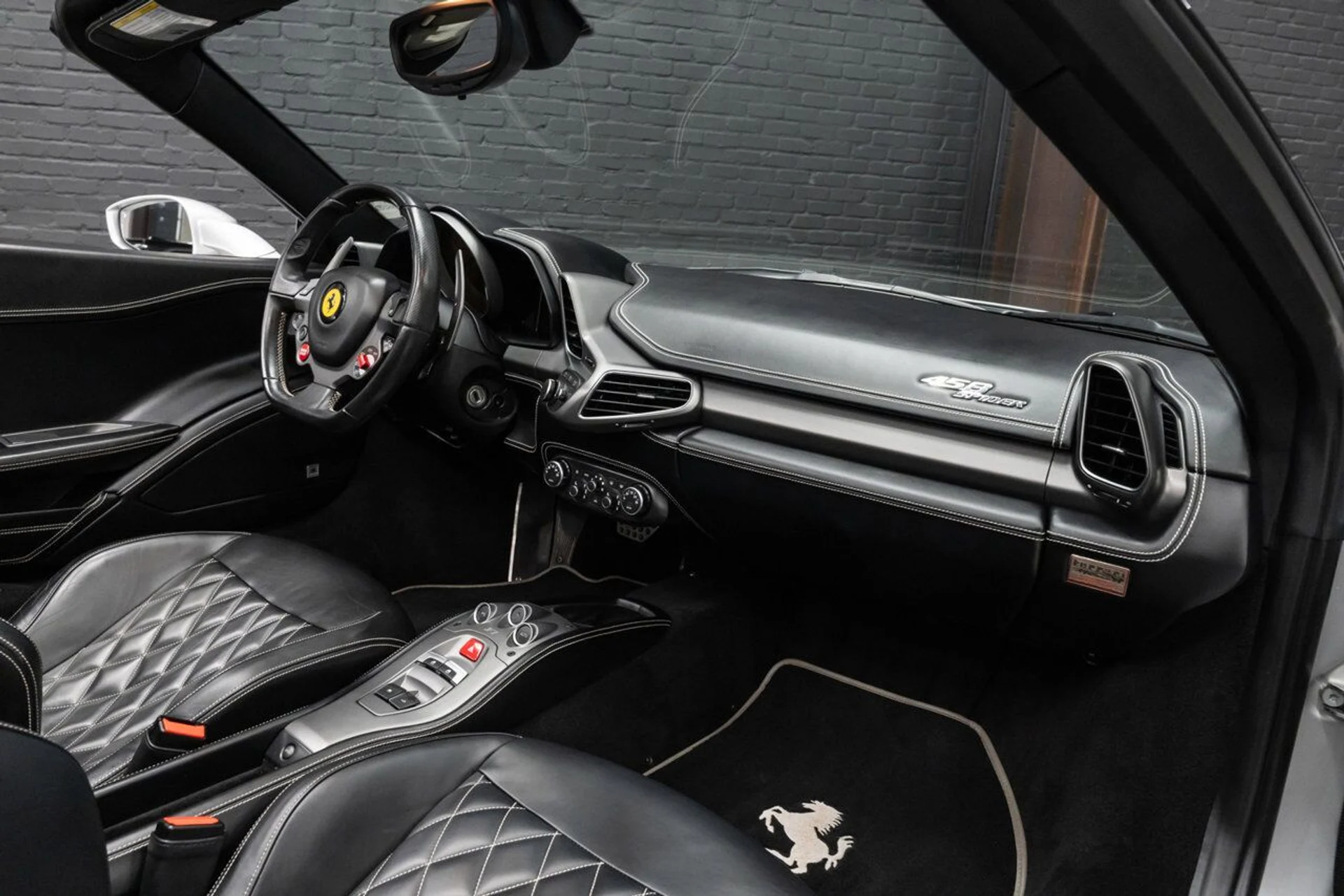 mph109_730138457_ferrari_458_italia_2013_15af0bdcae