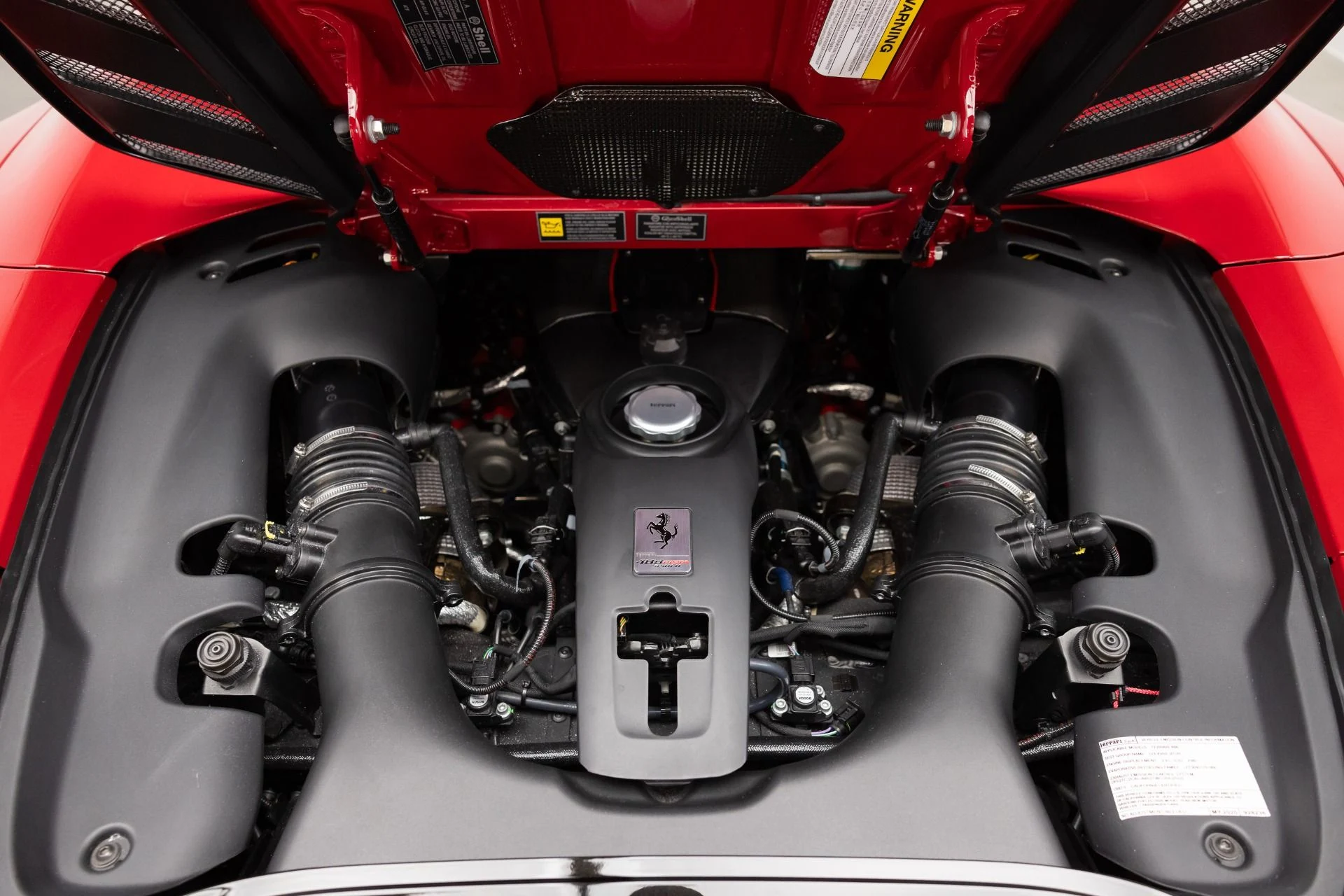 mph109_796123555_Used_2020_Ferrari_488_Pista_Spider_1786715876_da25103237