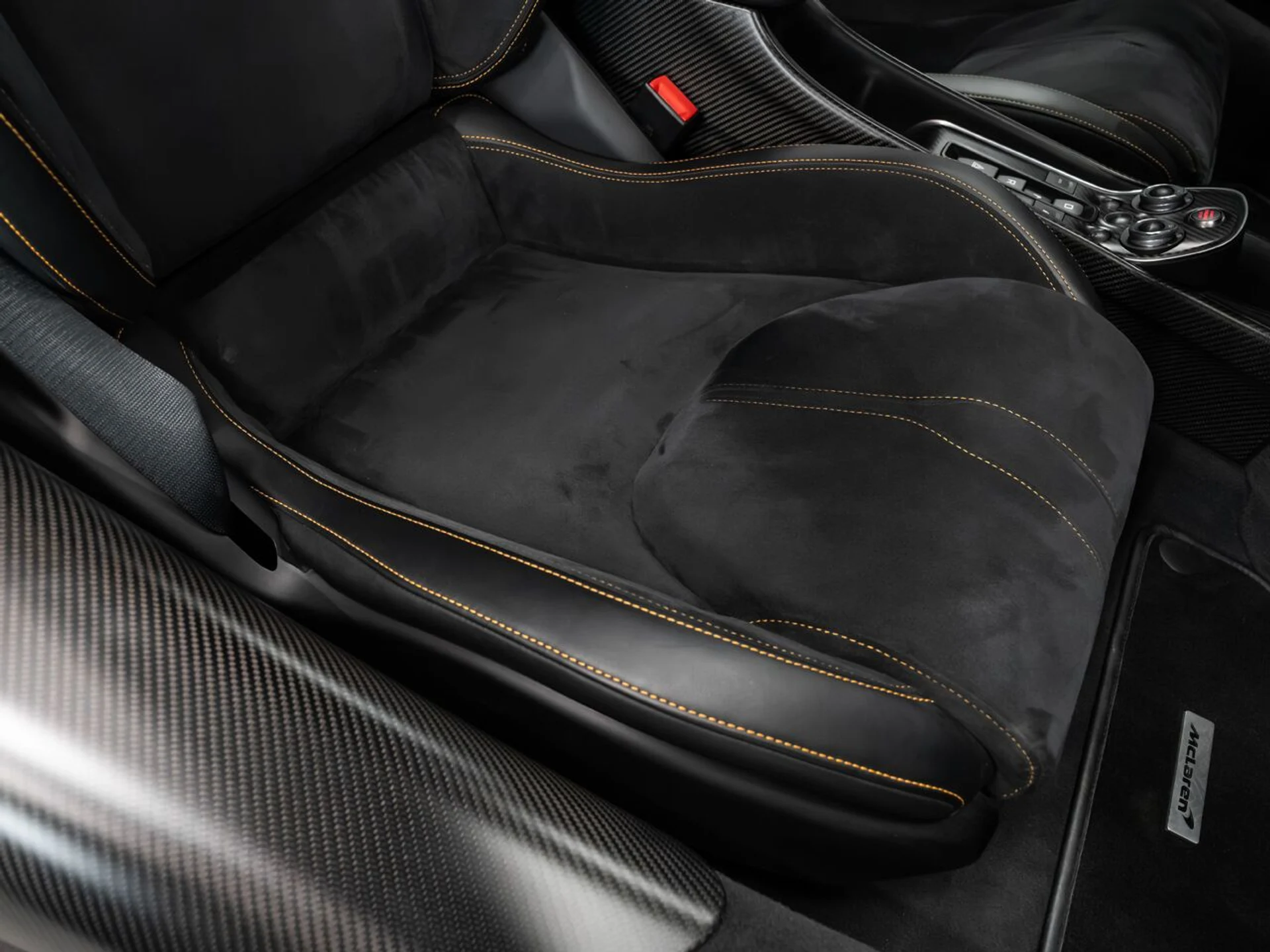 mph110_2321978689_mclaren_570s_2017_52e9882d42