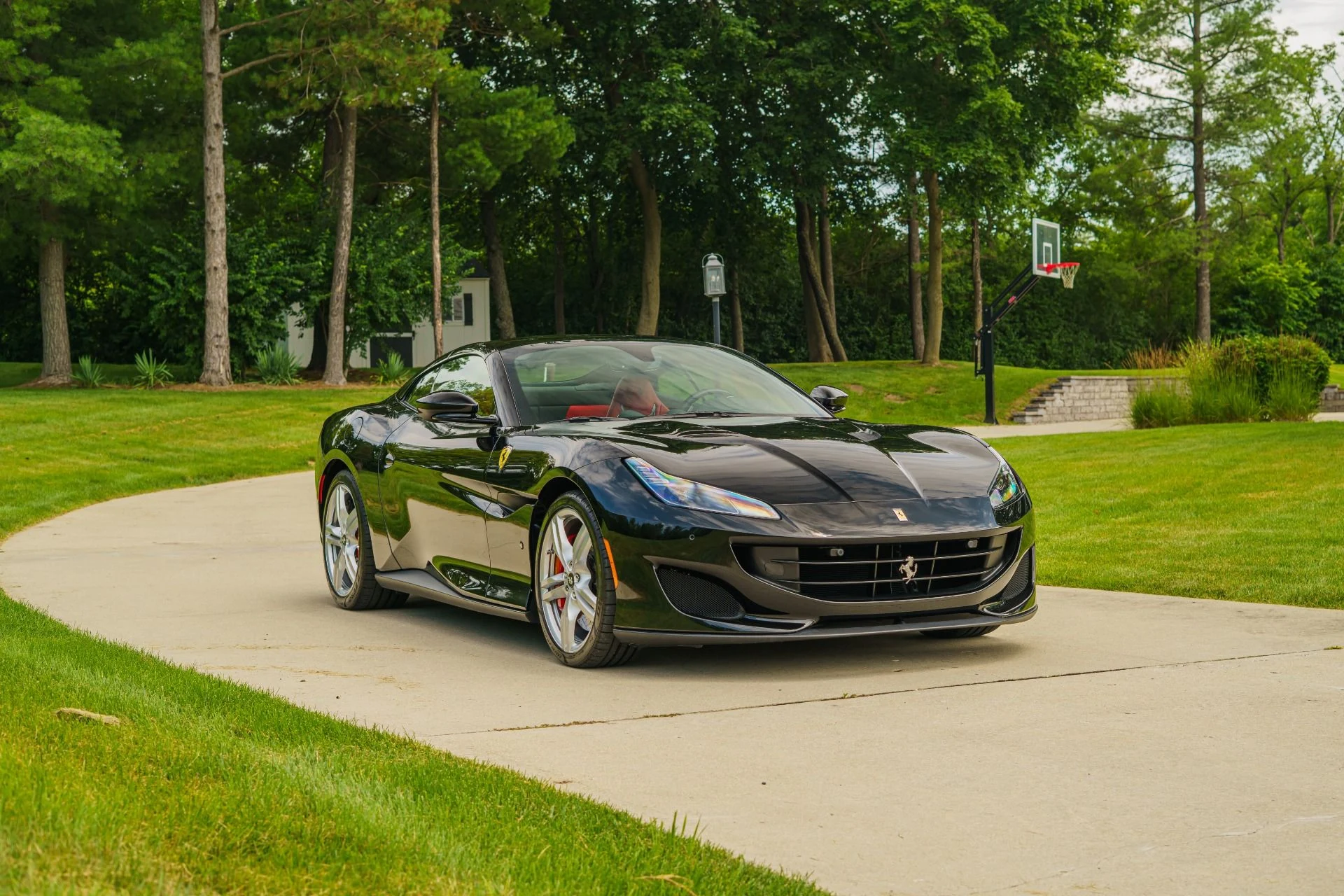 mph110_2364888487_Used_2019_Ferrari_Portofino_1783726040_fdc4a787eb