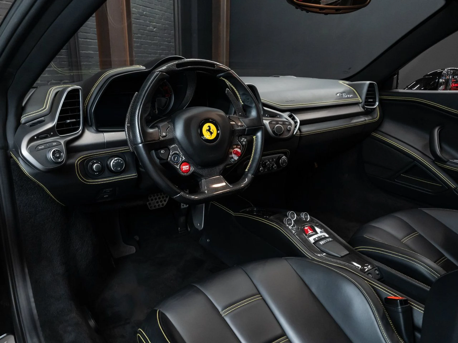 mph110_2968969311_ferrari_458_italia_2015_1cd05f917d