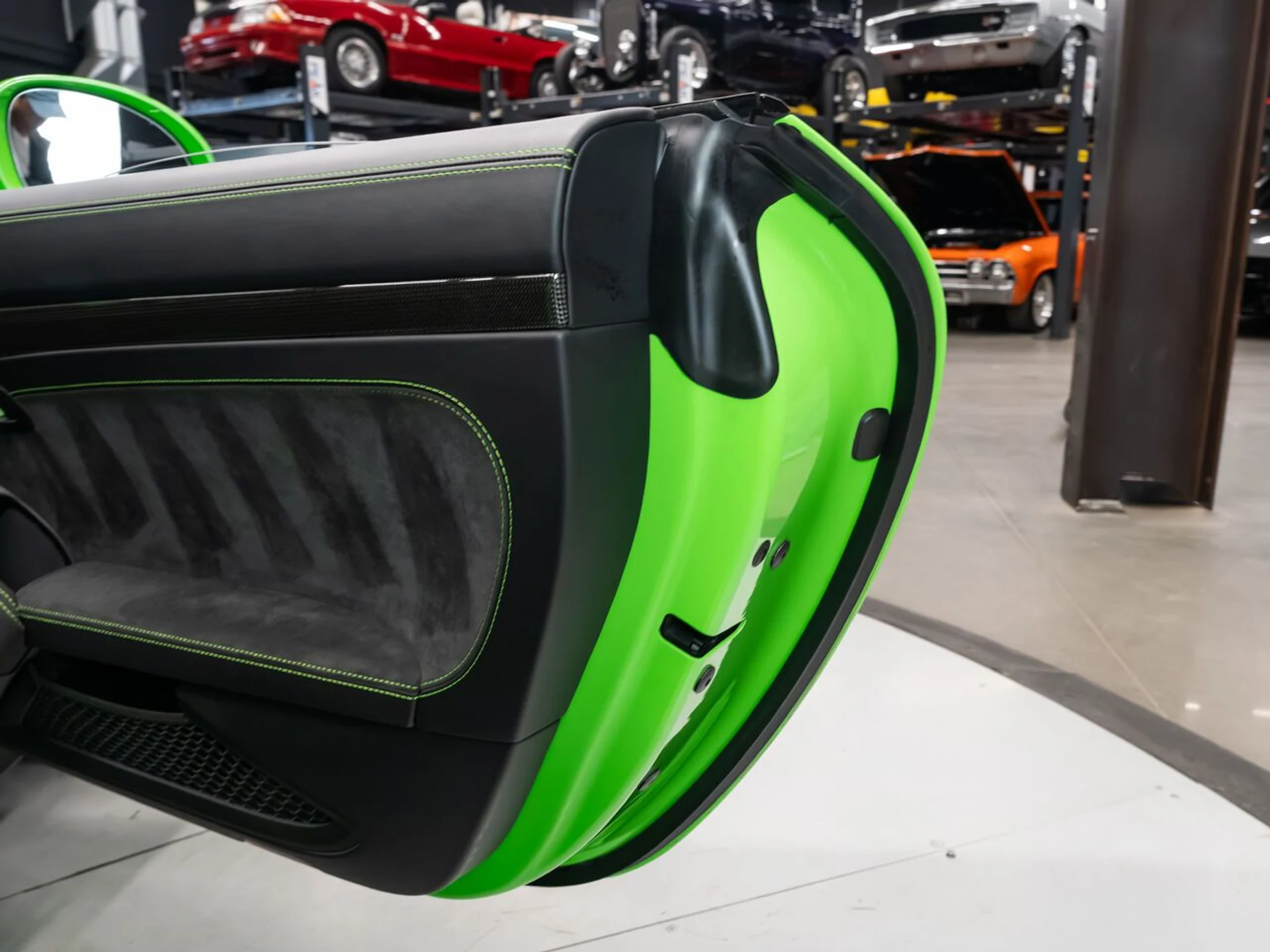 mph110_3388107826_porsche_911_2019_ccd43b572a