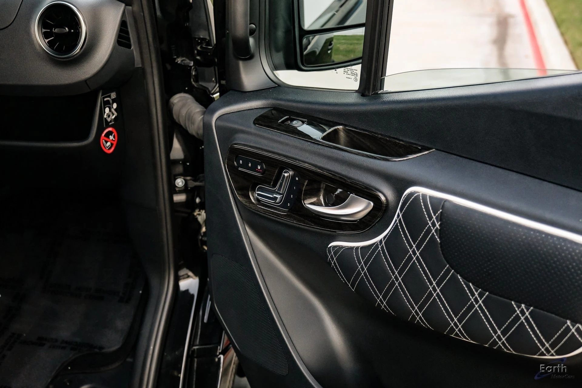 mph110_3767527657_f47f3a790735492b8f4ab0fc551206e4x_f72f20a633