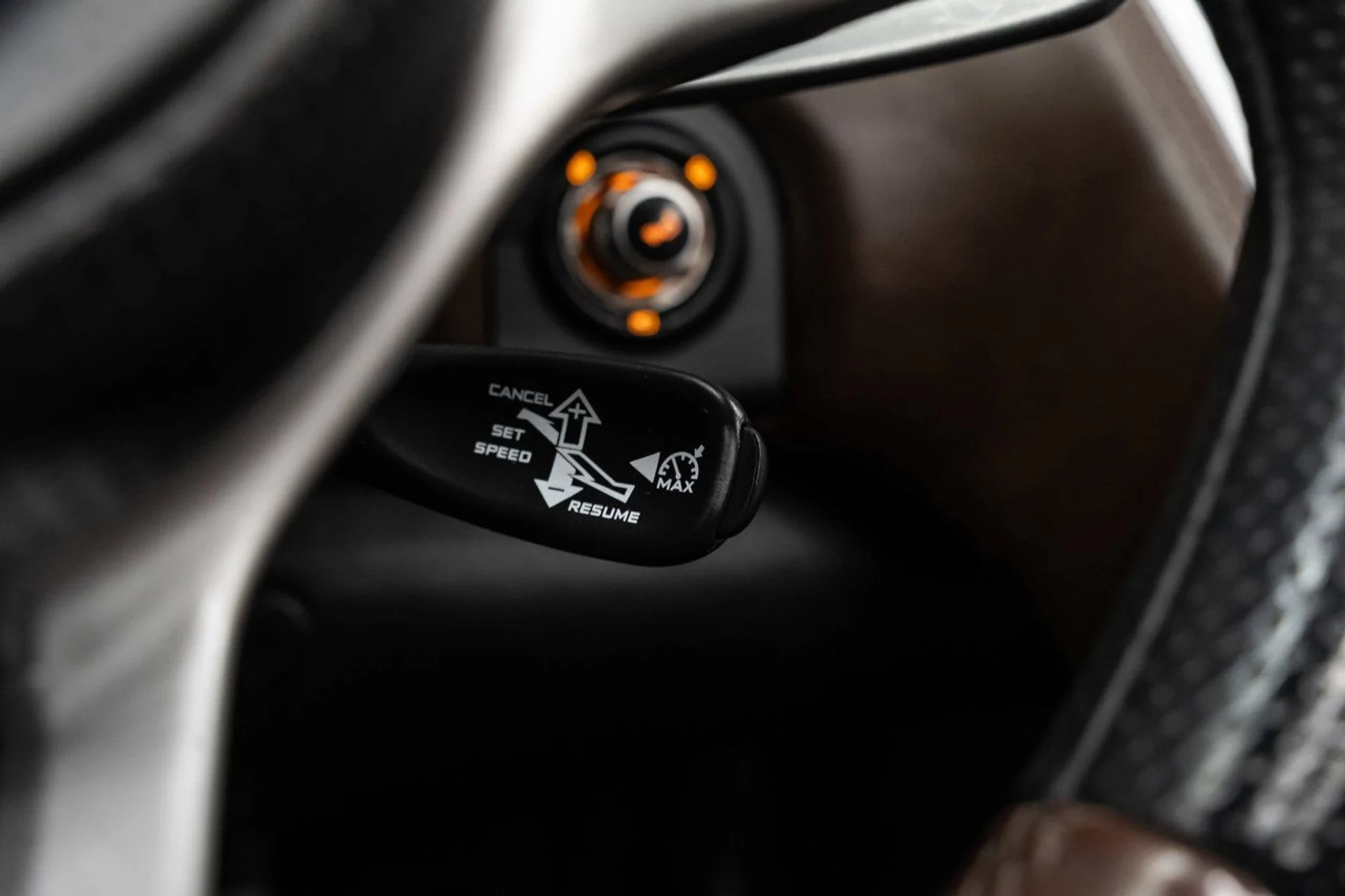 mph111_1179241114_mclaren_mp4_12c_2014_33cdbb1164