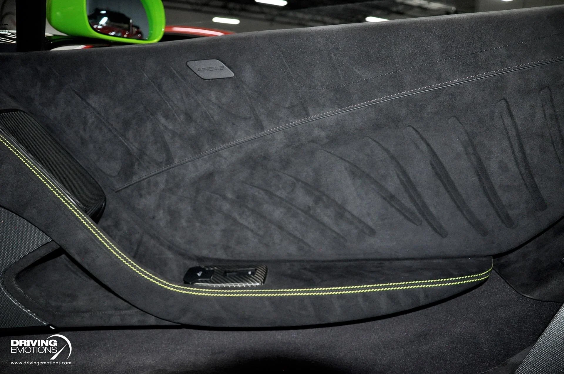 mph111_1205559958_855_p112_l_564492968c