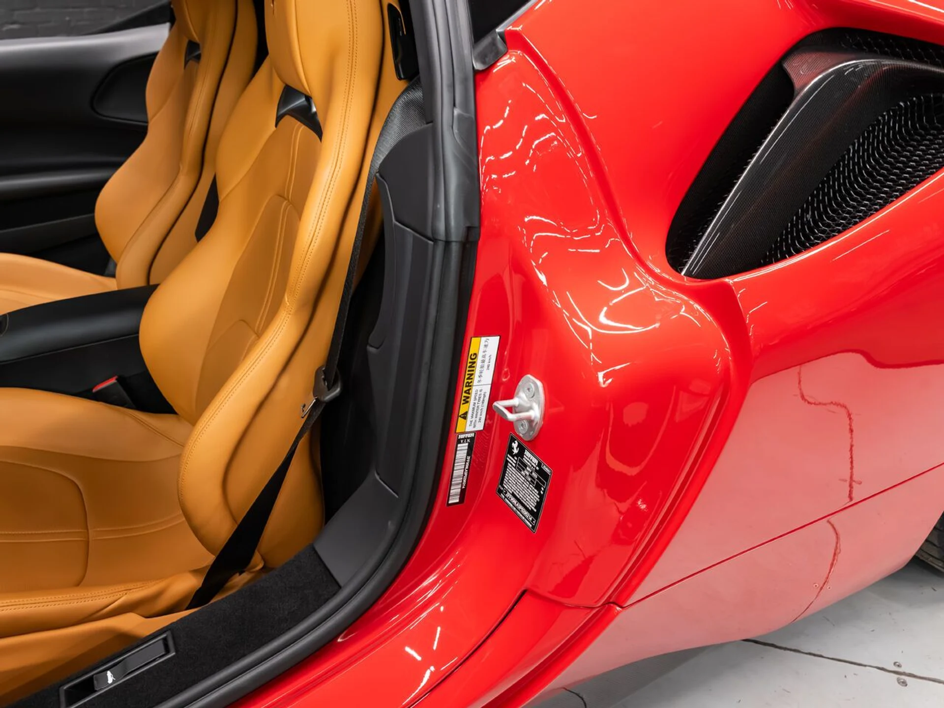 mph111_1233319775_ferrari_sf90_stradale_2023_9675d43fd5