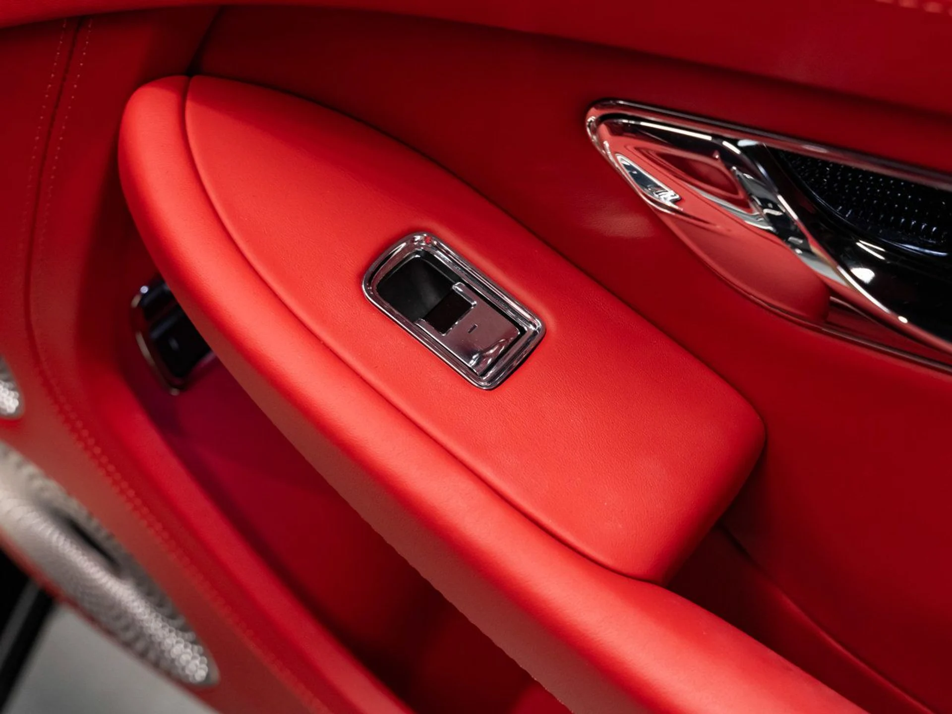 mph111_1857914542_bentley_continental_2020_08bb235f94