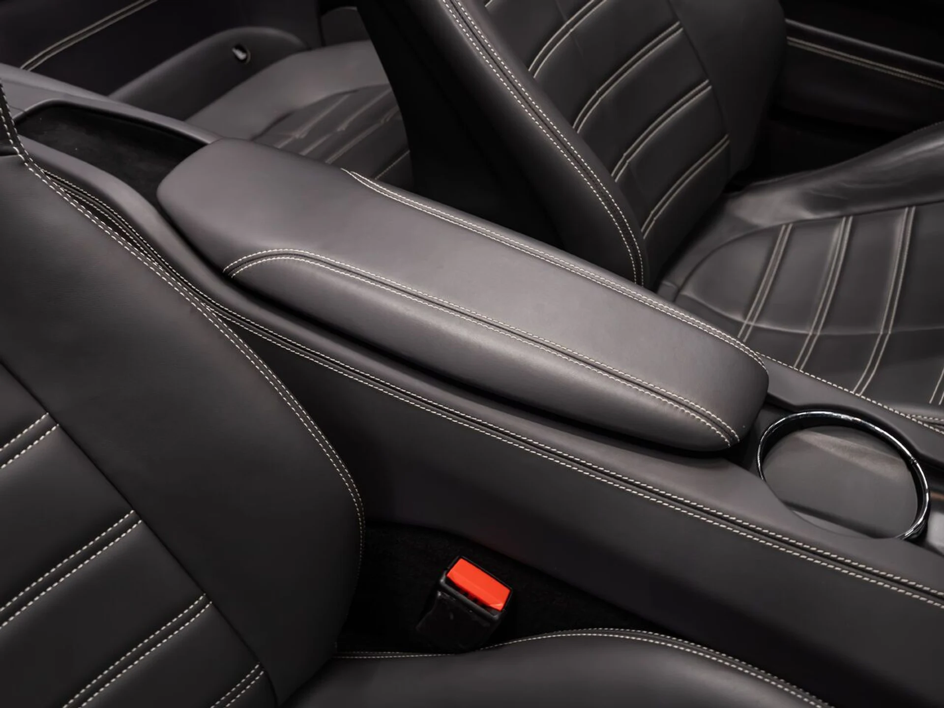 mph111_2158275801_ferrari_california_2015_1dea97848c