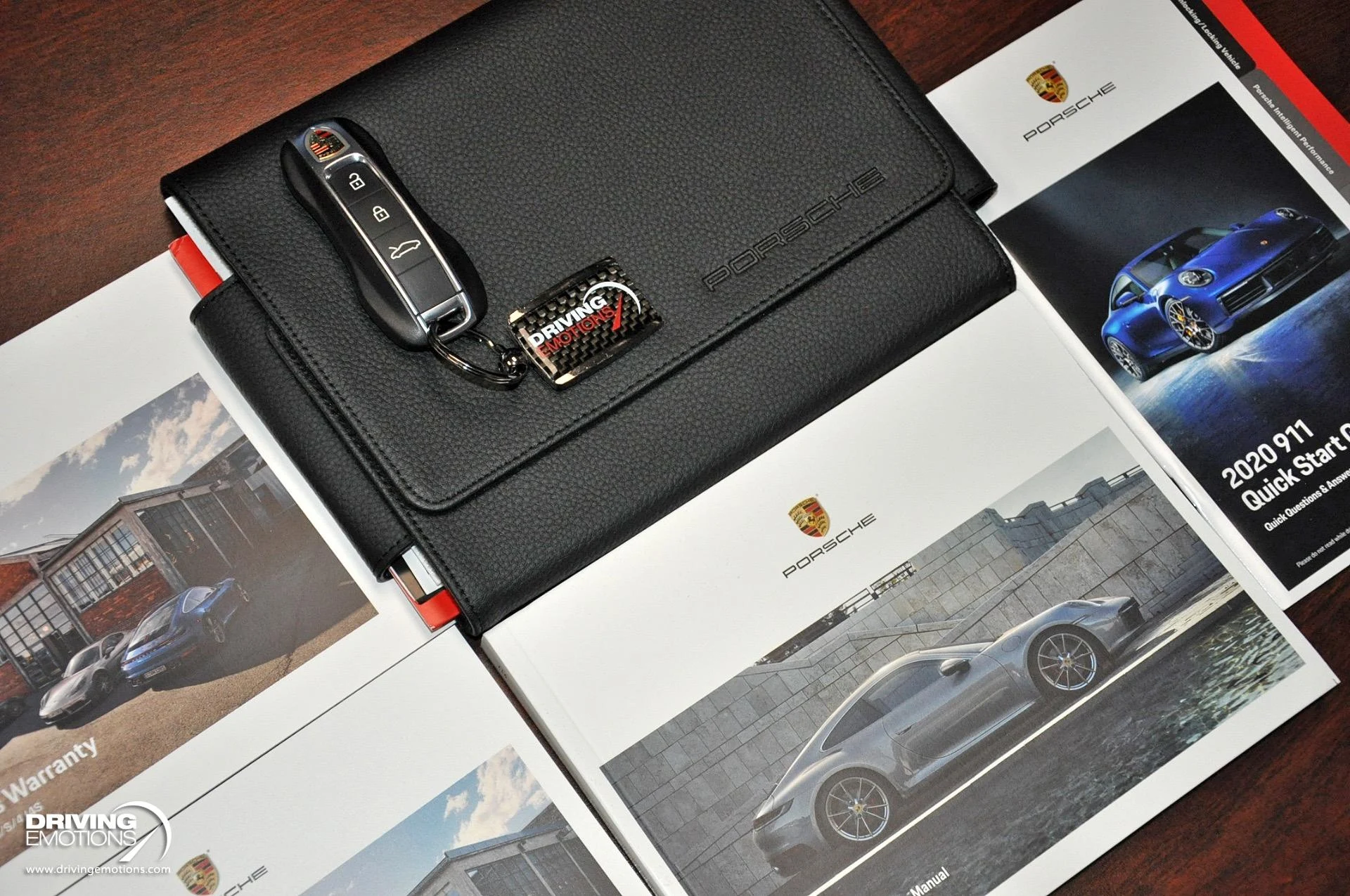 mph111_2589311150_865_p112_l_20c9265d5b