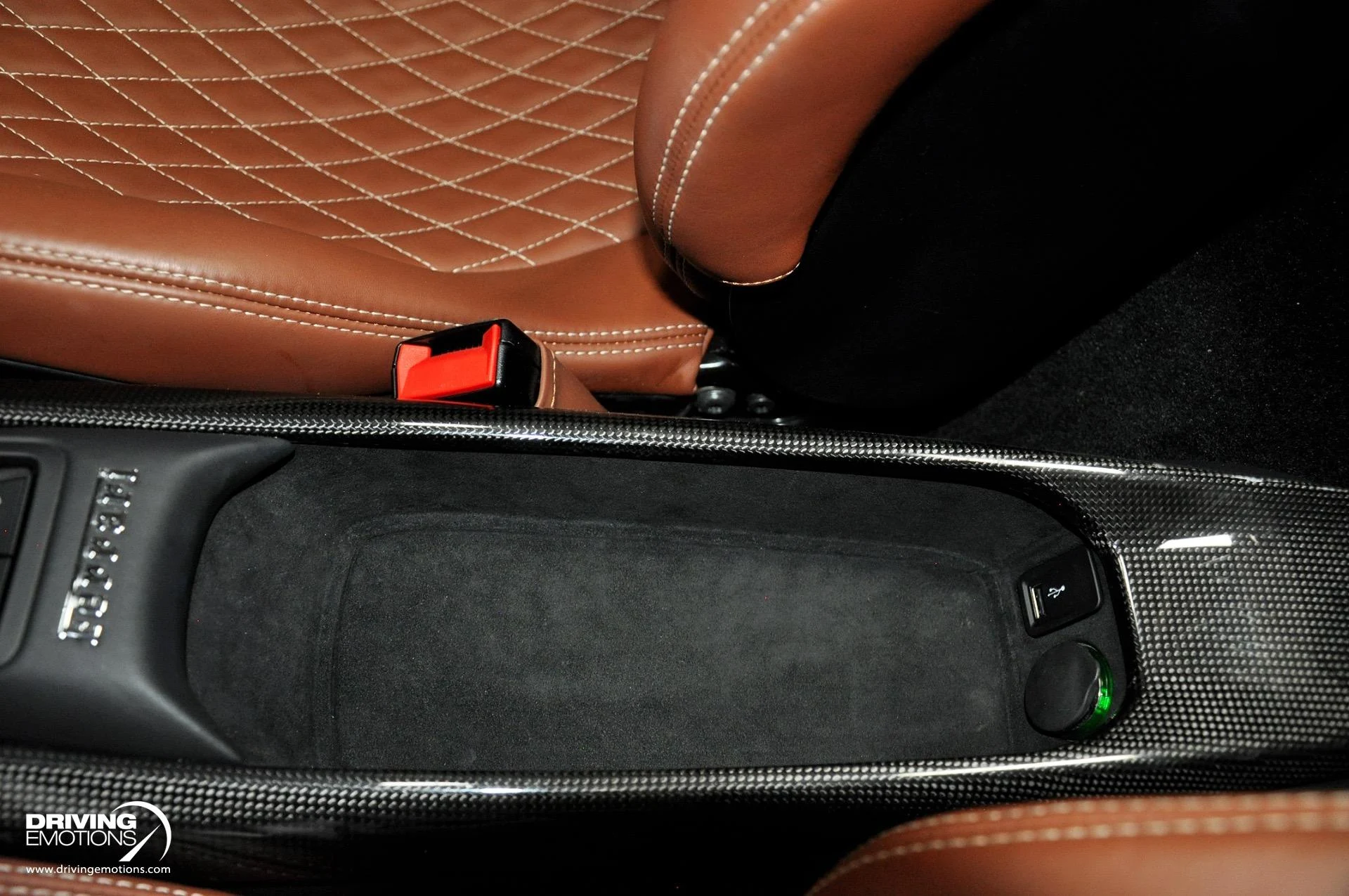 mph111_3394934835_896_p112_l_737ee217b3