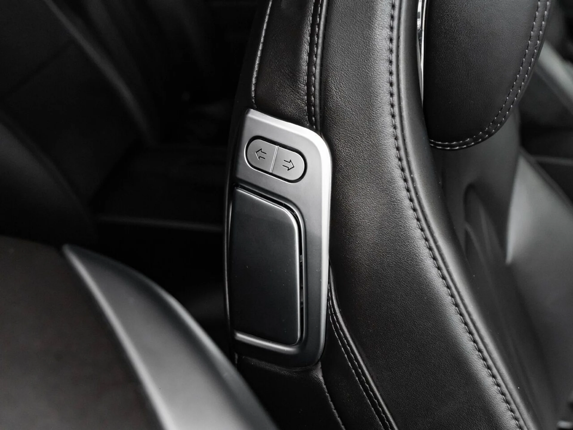 mph111_3893794668_bentley_continental_2022_cda183449d