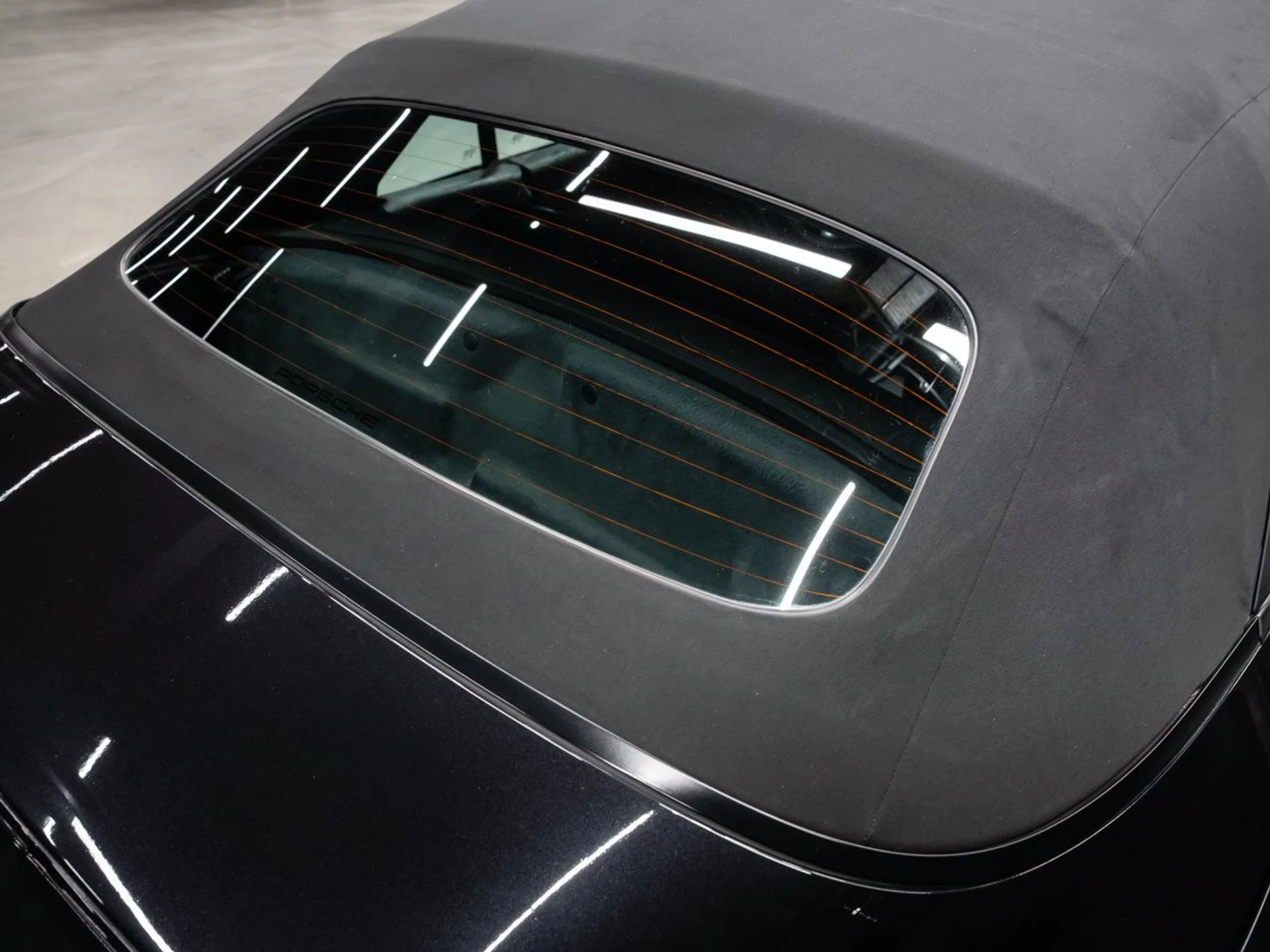 mph111_3948608152_porsche_911_2006_07c8b0ca61