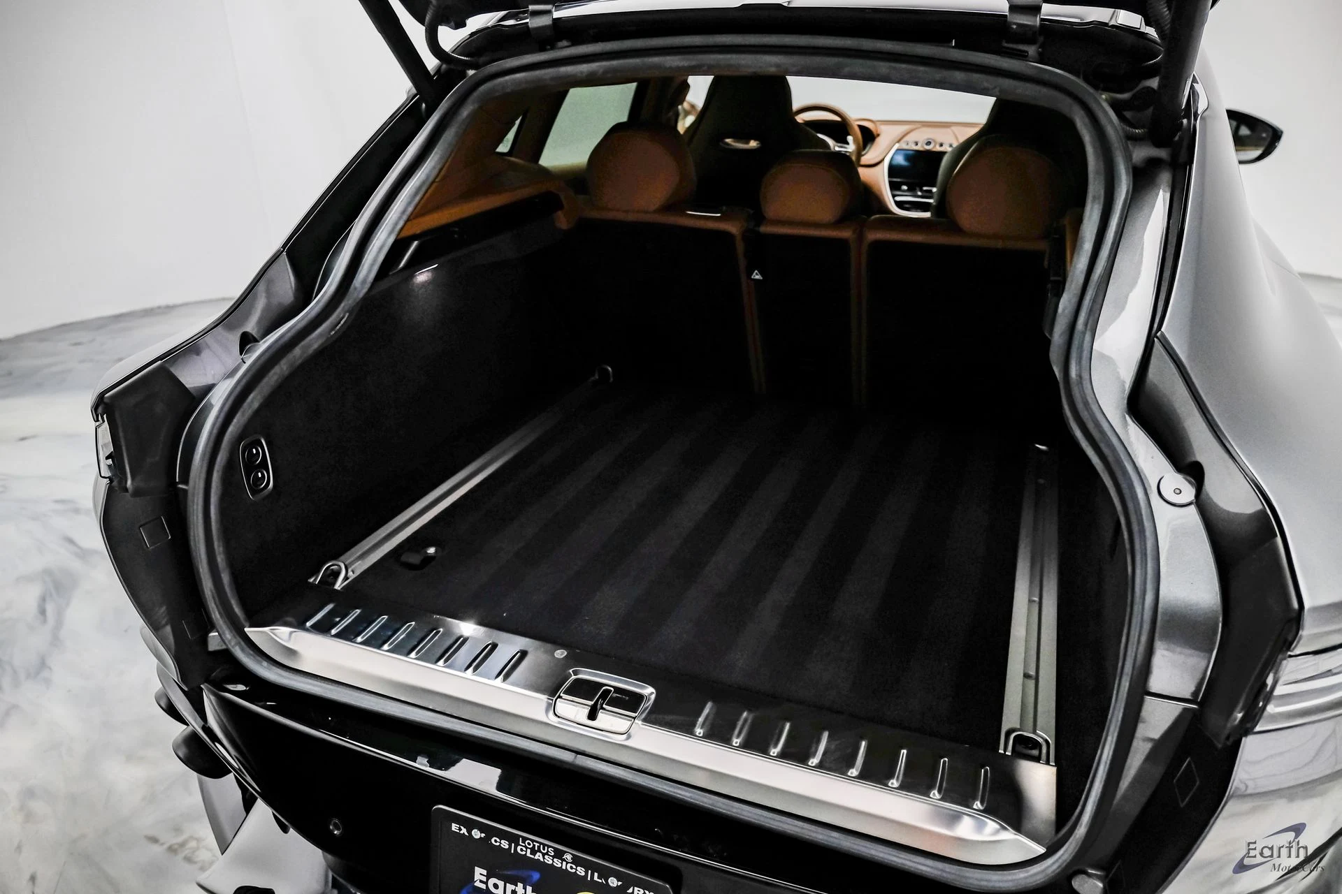 mph111_724519613_5cccbcce39f924da3bfc933802c4451bx_afffc7867e