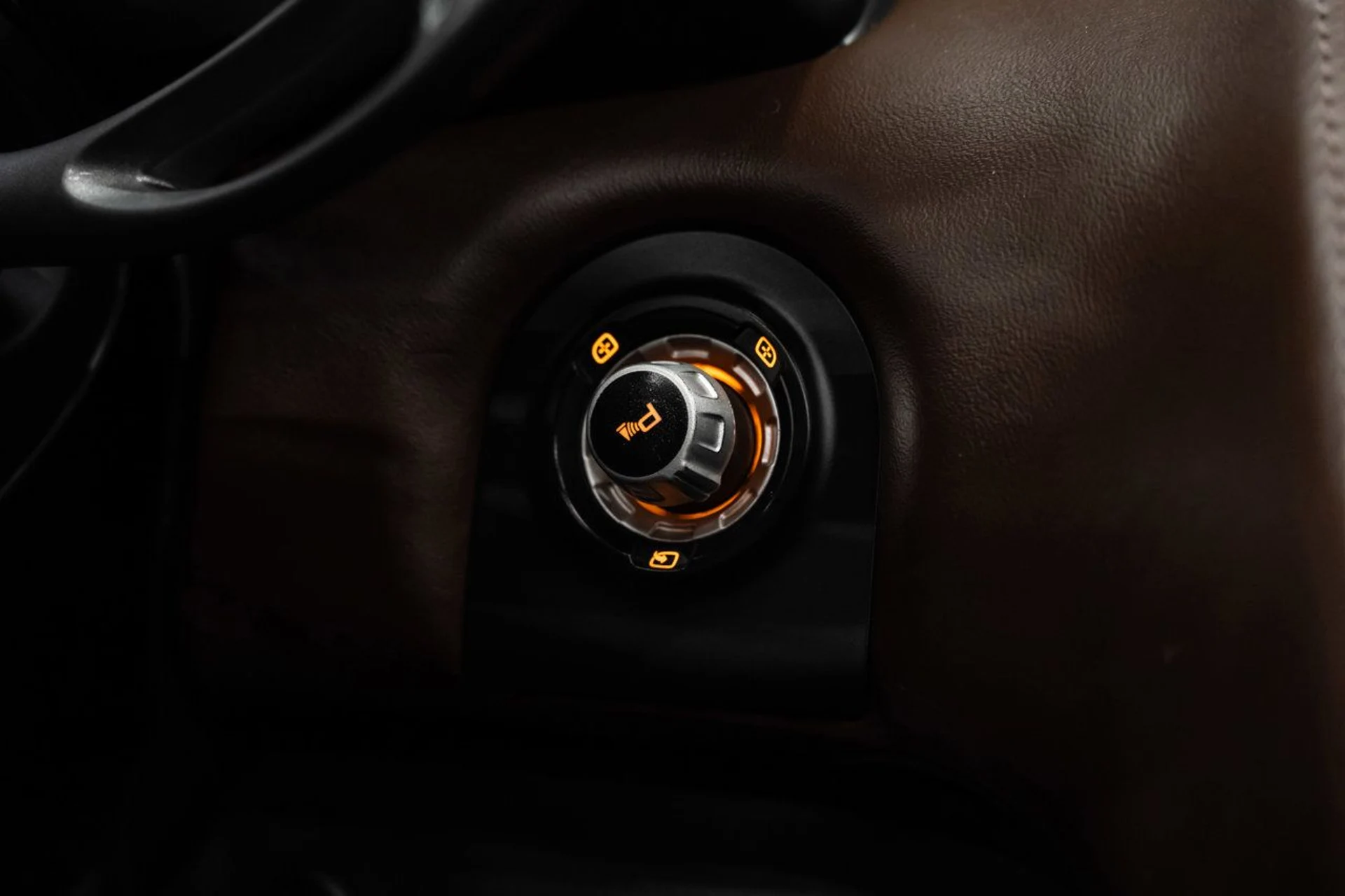 mph112_1131512698_mclaren_mp4_12c_2014_17944dd3bd