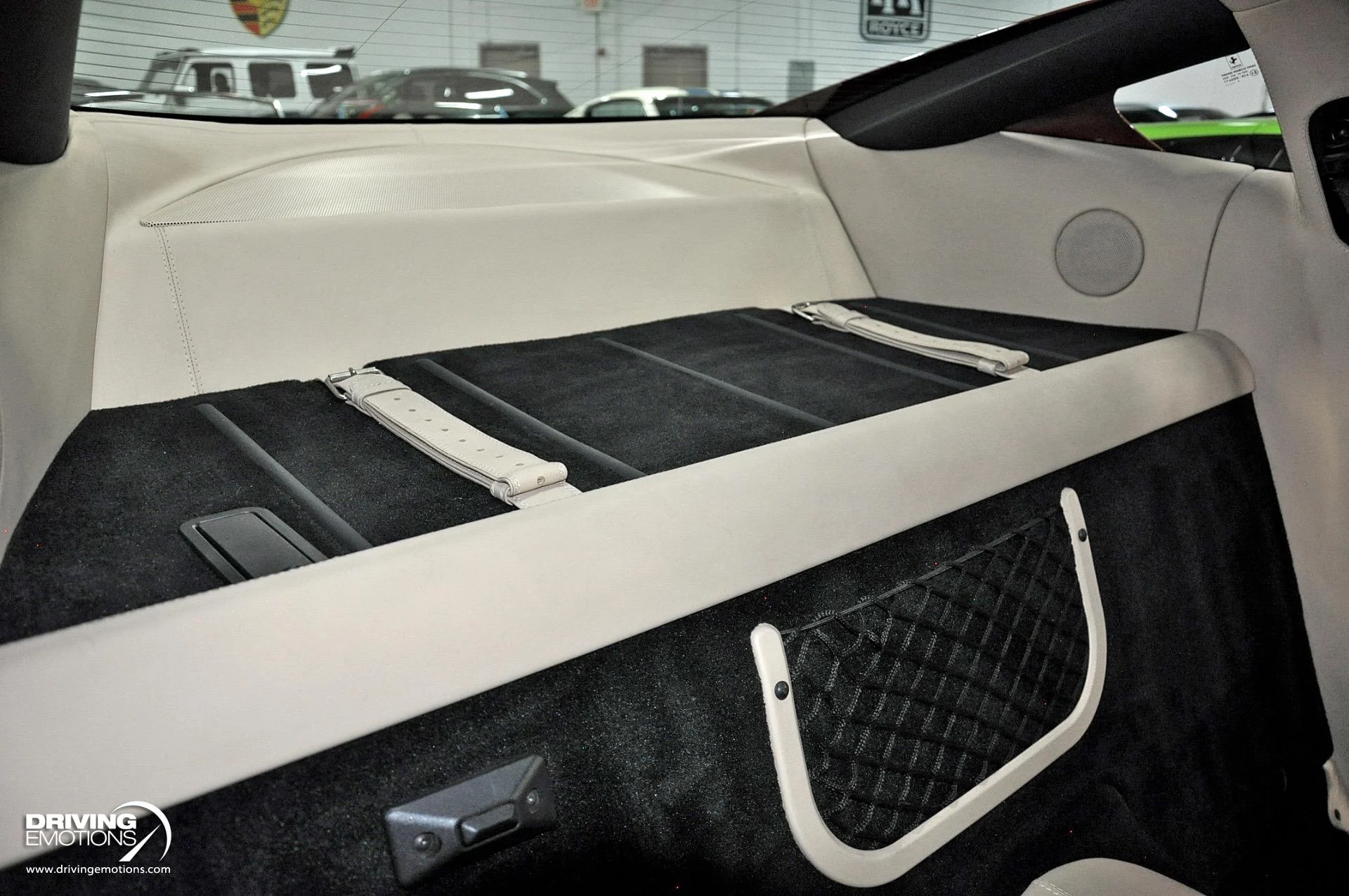 mph112_1249521791_867_p113_l_1c68c82a89