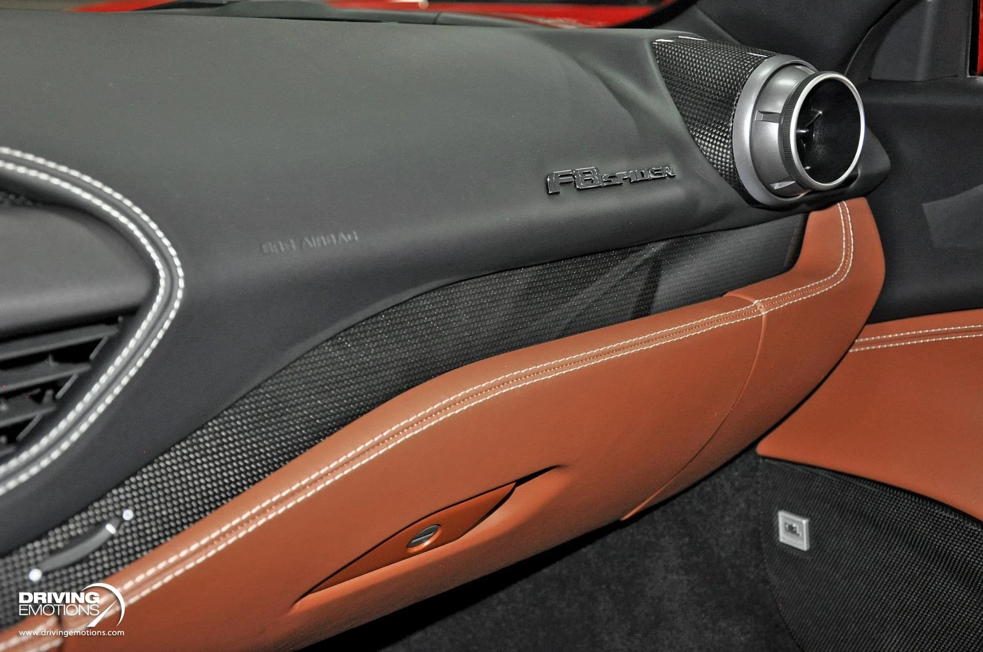 mph112_186079815_896_p113_l_8a9aeb2ad7