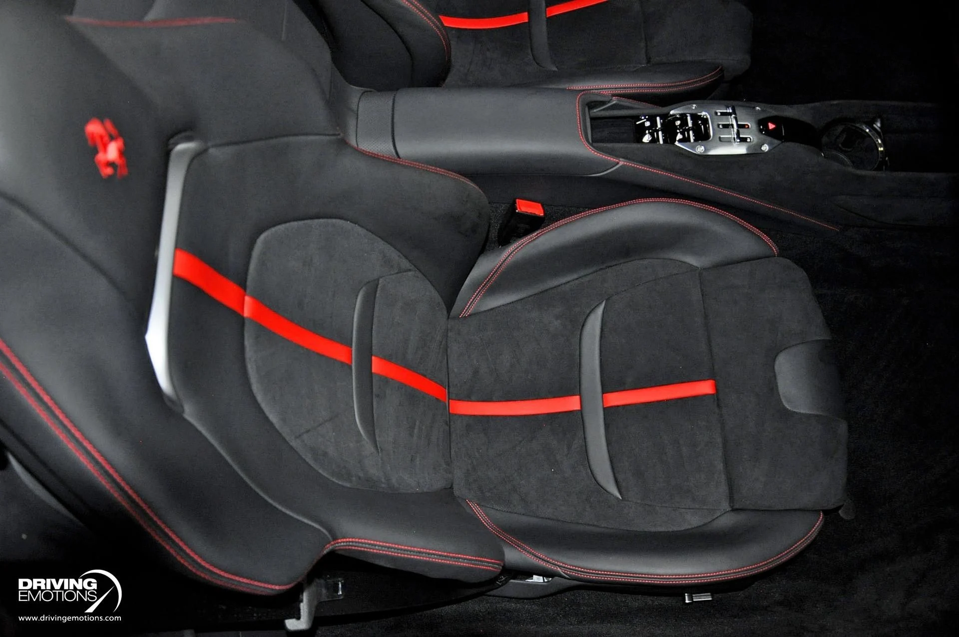 mph112_2674577849_859_p113_l_615d1fd0cf