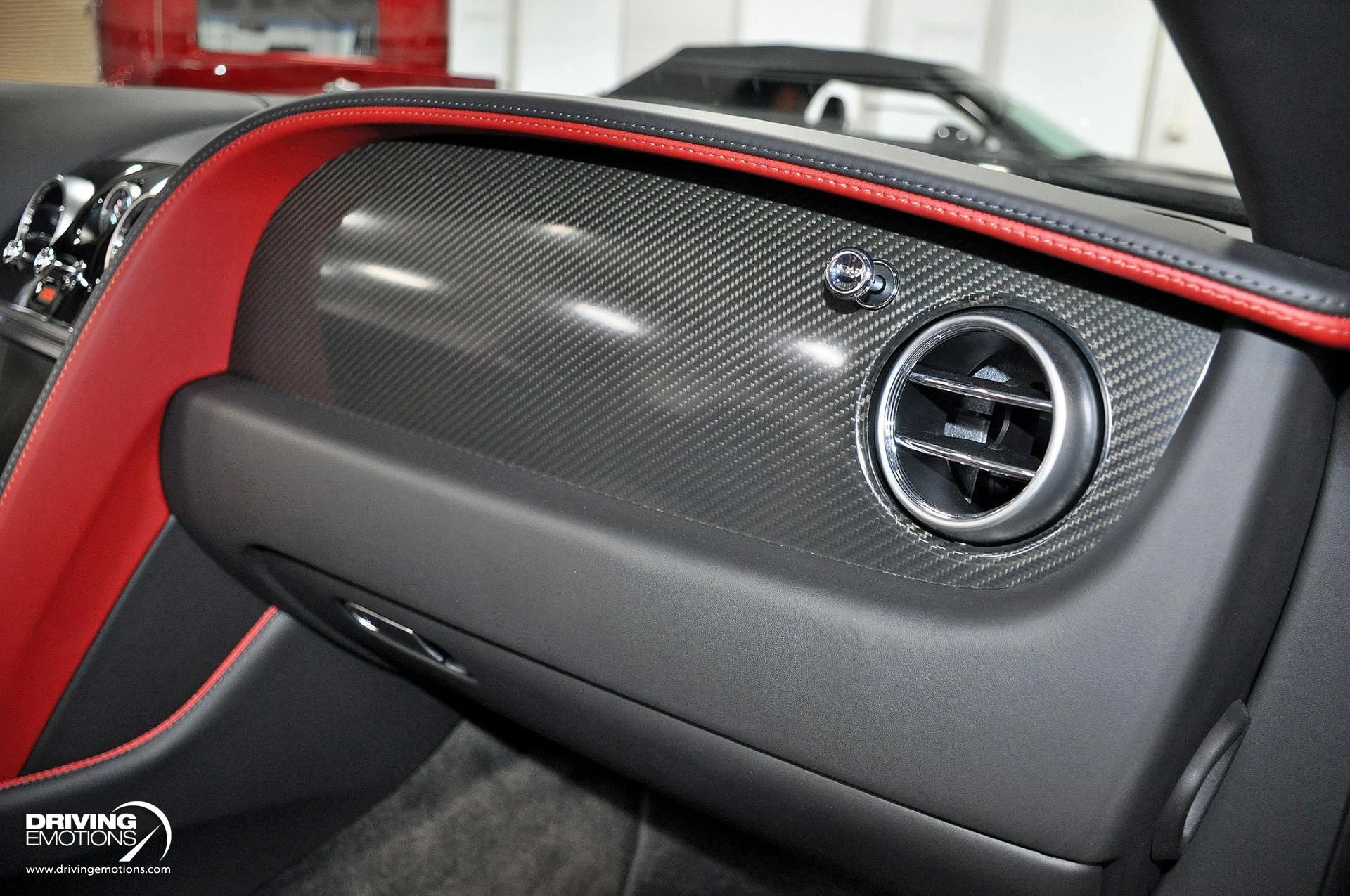 mph113_1595036546_891_p114_l_e2bc49149c