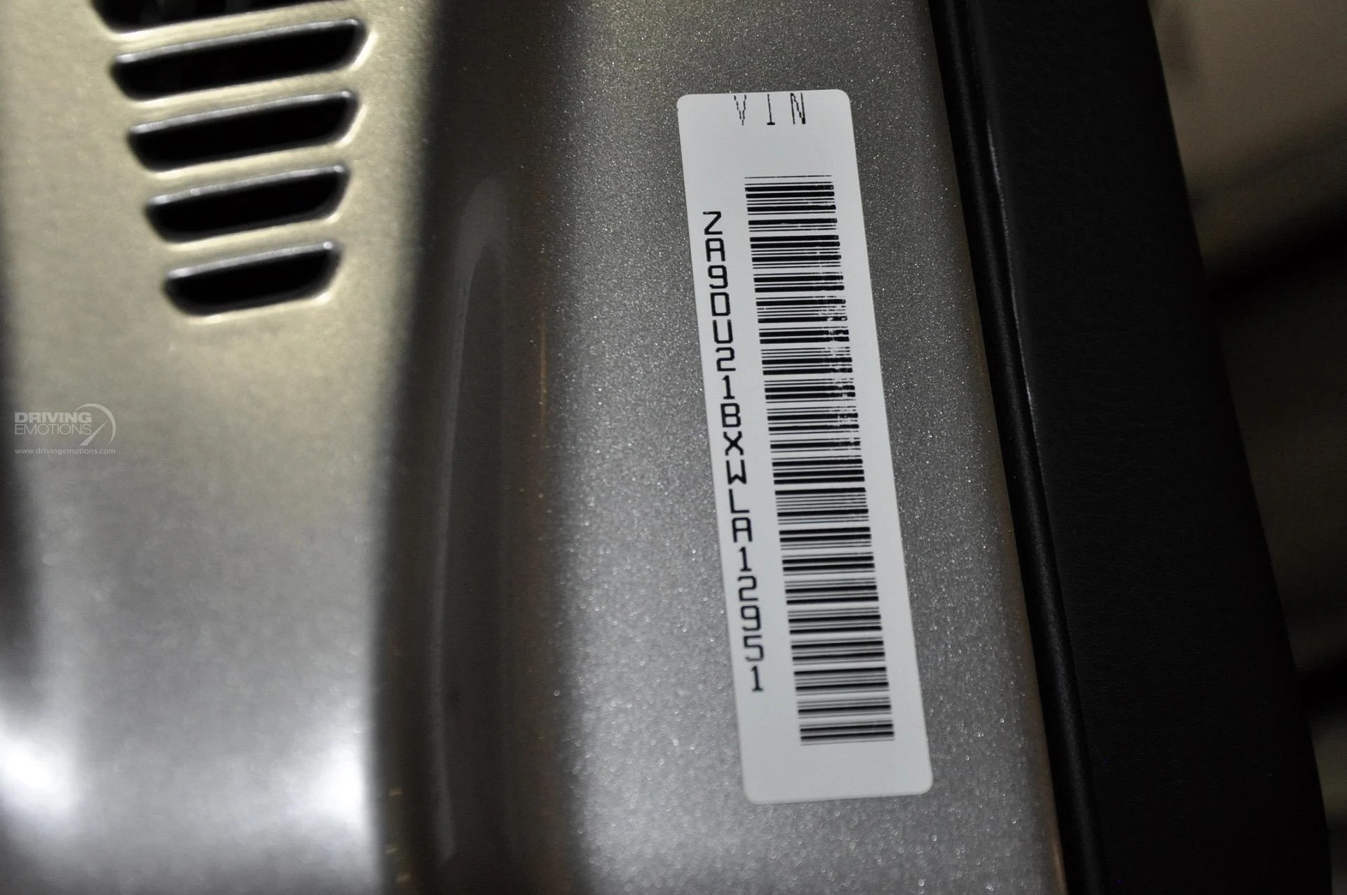 mph113_1795122726_192_p114_l_d15eca939b