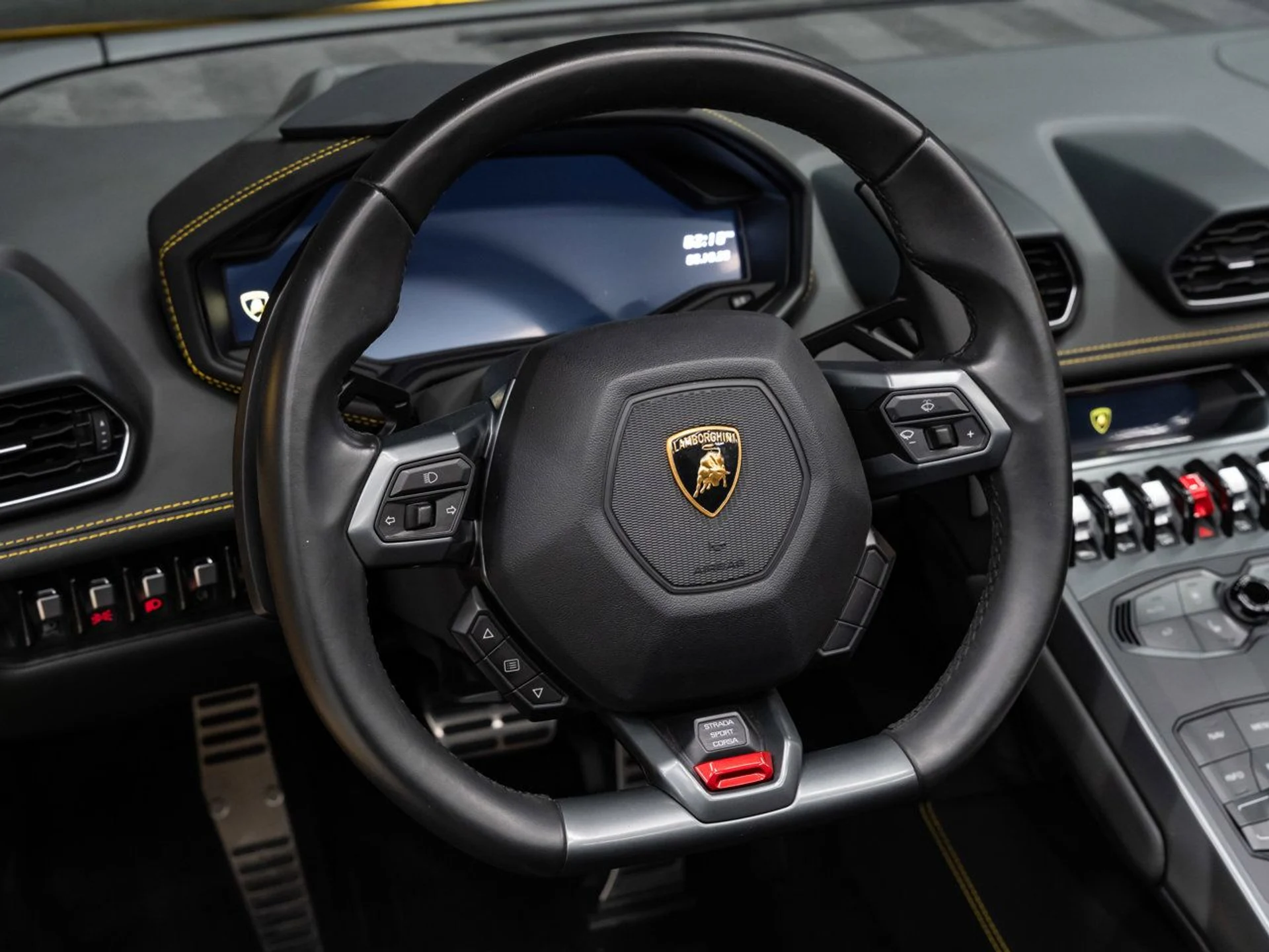 mph113_1904045970_lamborghini_huracan_2017_e5bc680829