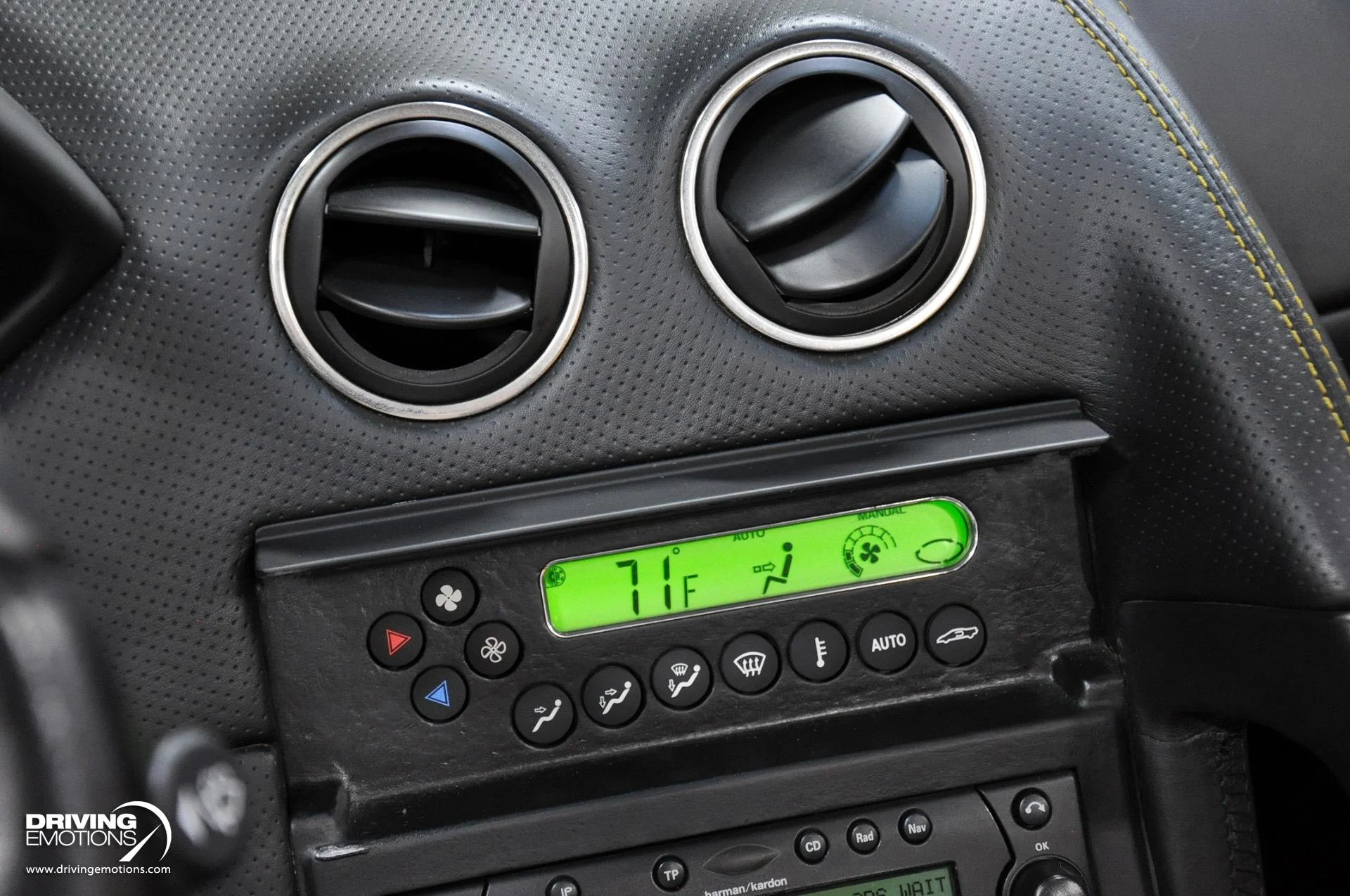 mph113_2333057252_862_p114_l_352813a07a