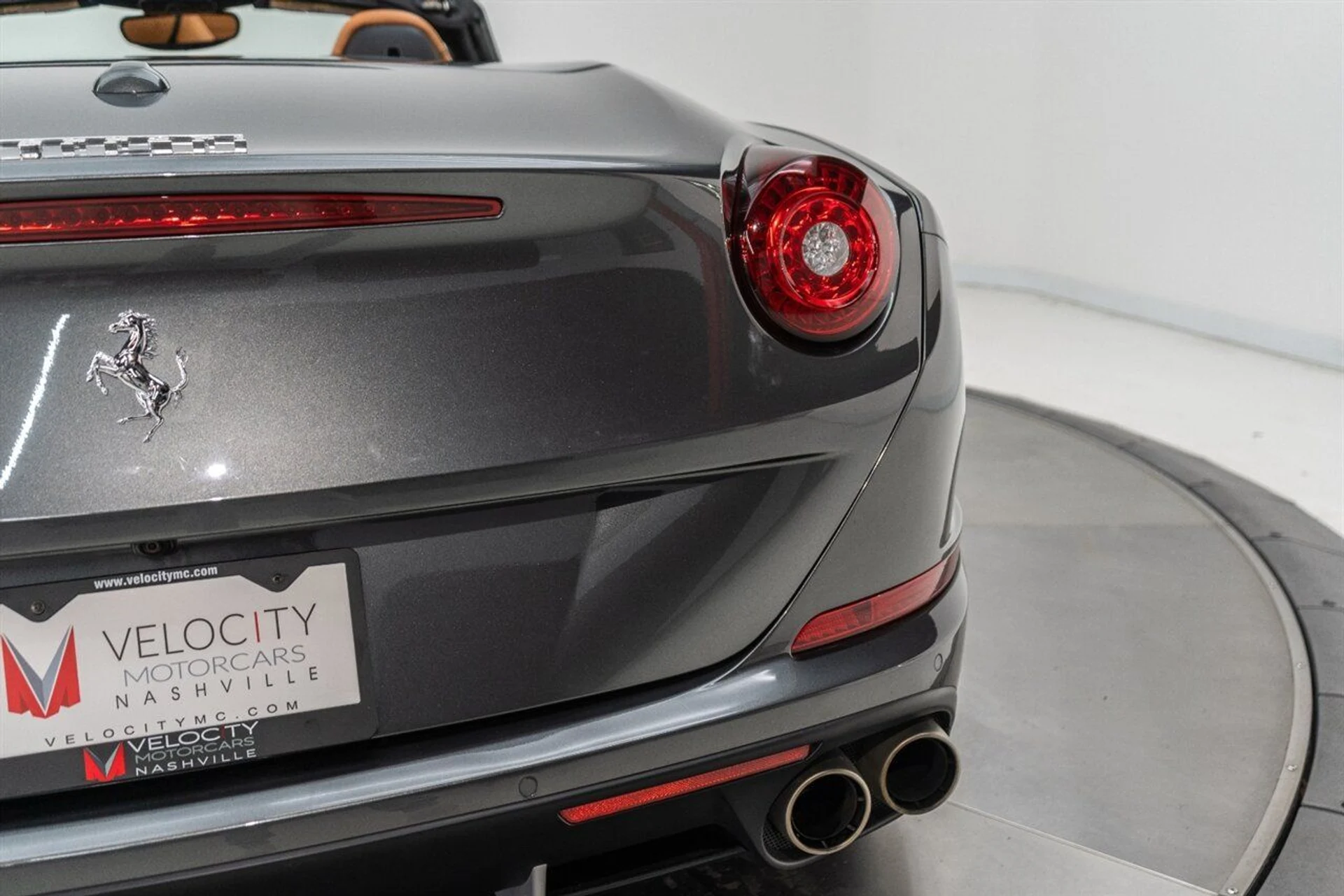 mph113_2438601908_f327666130_1280_4e67f37591